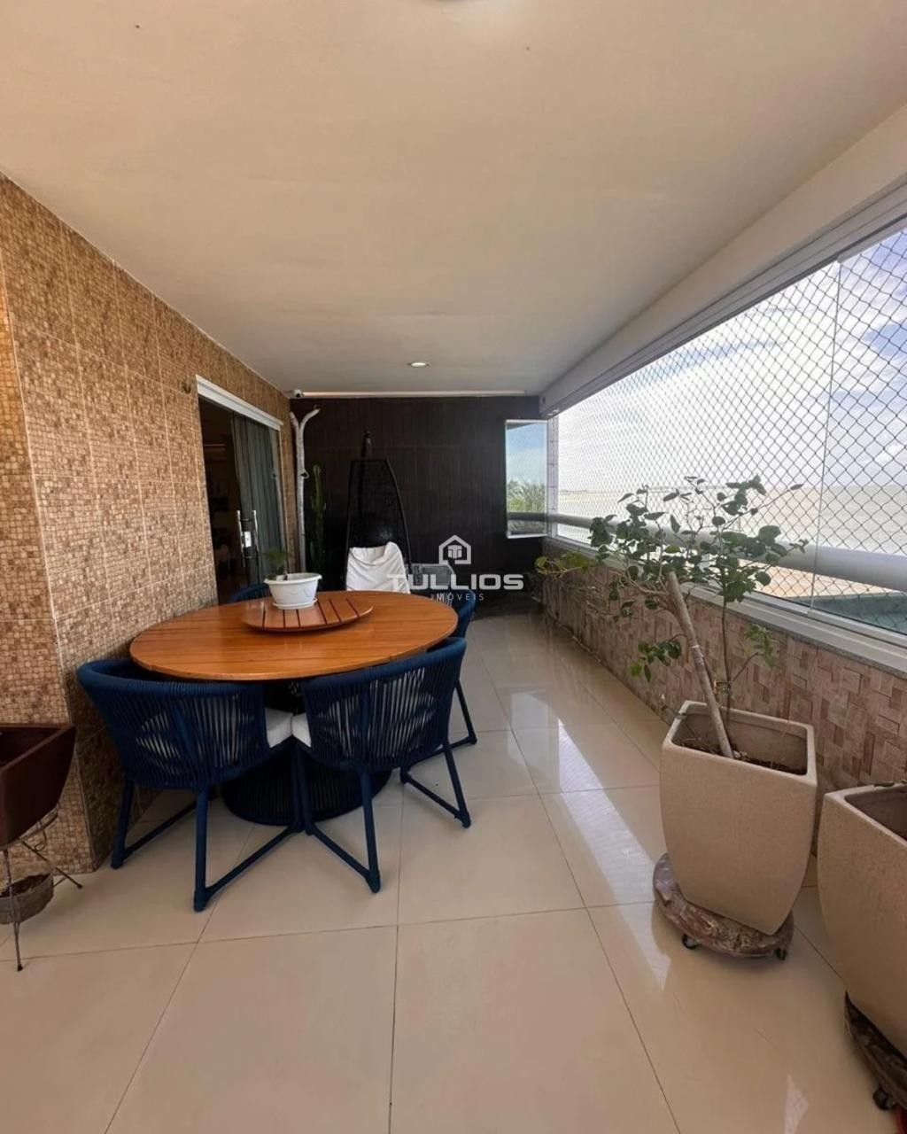 Apartamento disponível no Francisco Neves Regalas 