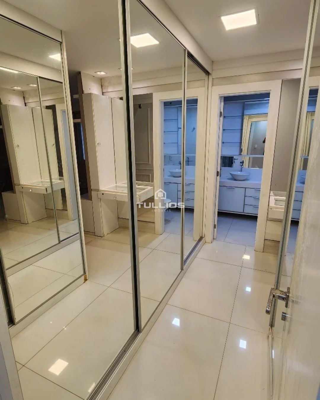 Apartamento no Farol da Ilha – Exclusividade e conforto em localização privilegiada!
