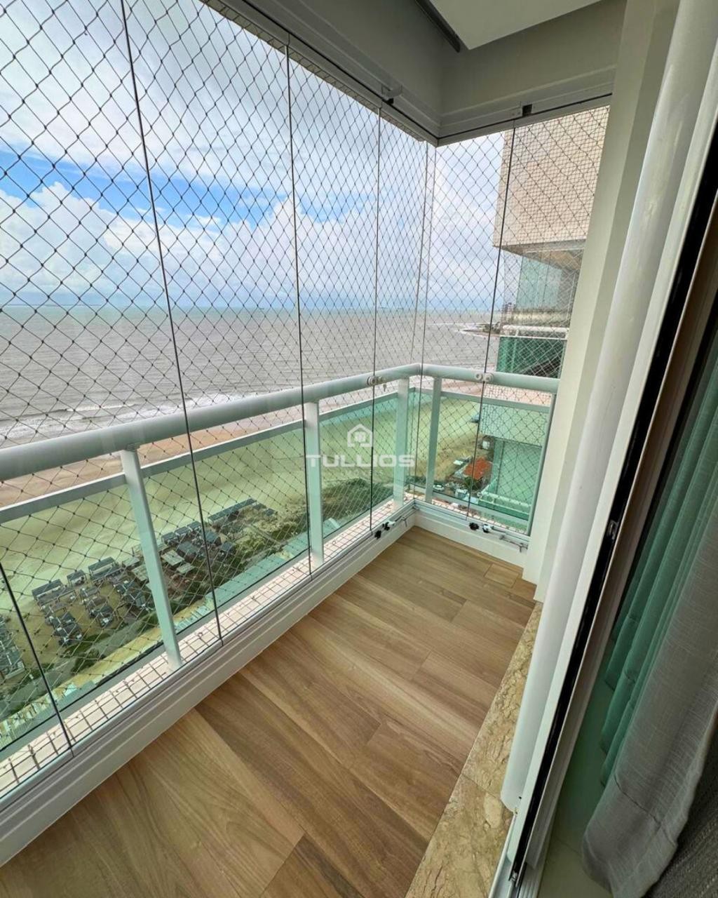 Encante-se com este Belíssimo Apartamento na Península – Vista Mar Deslumbrante