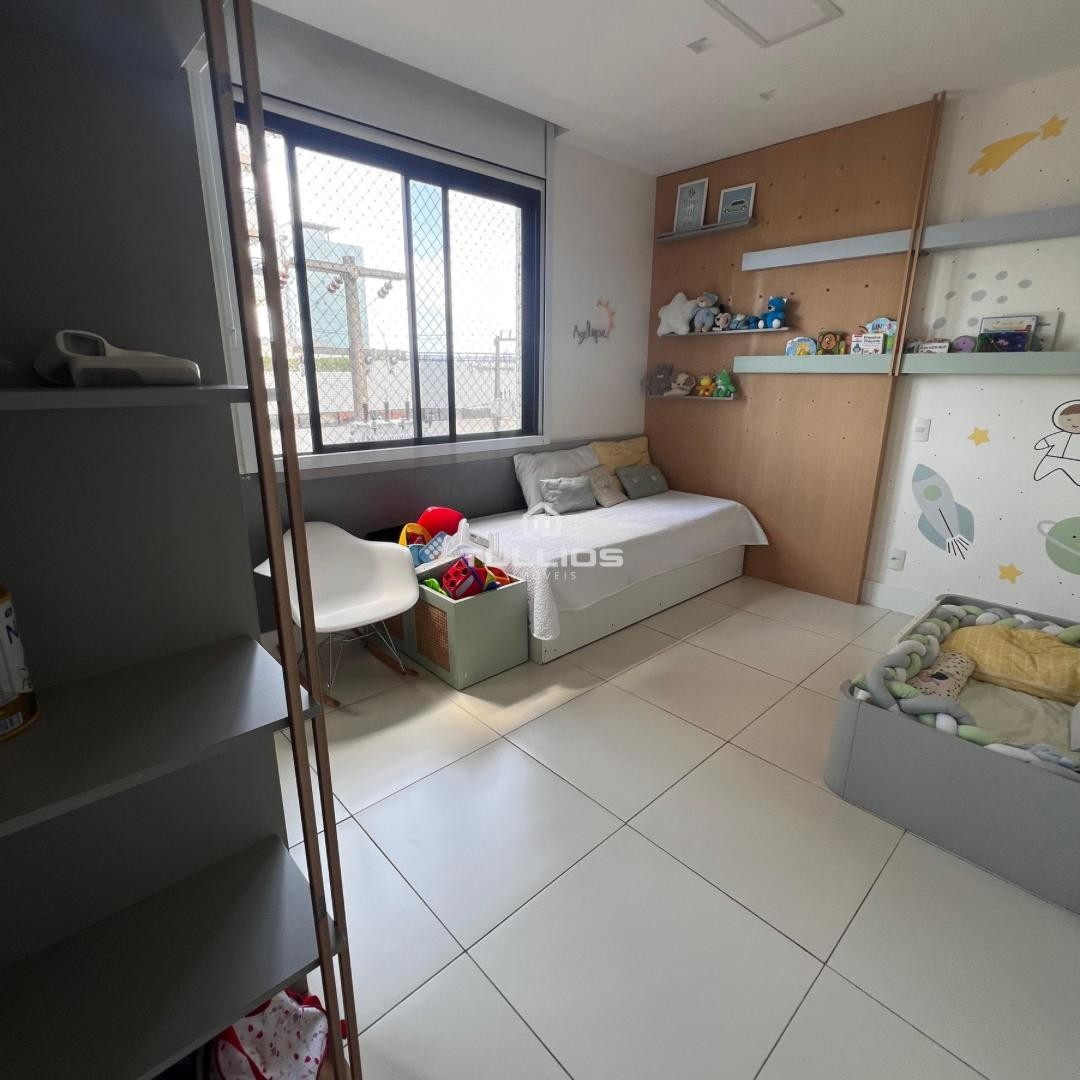 Apartamento à Venda na Península – Elegância e Vista Mar