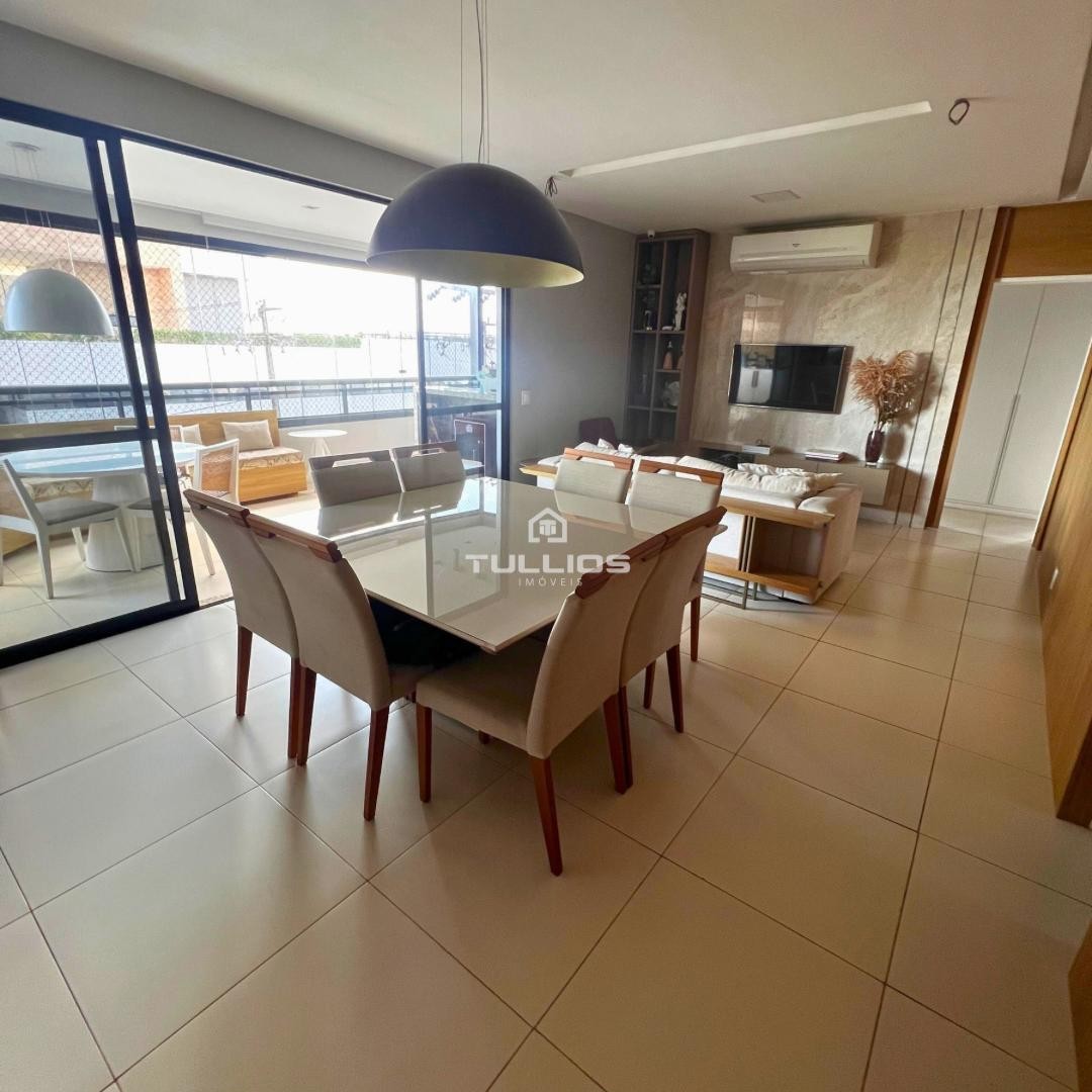 Apartamento à Venda na Península – Elegância e Vista Mar