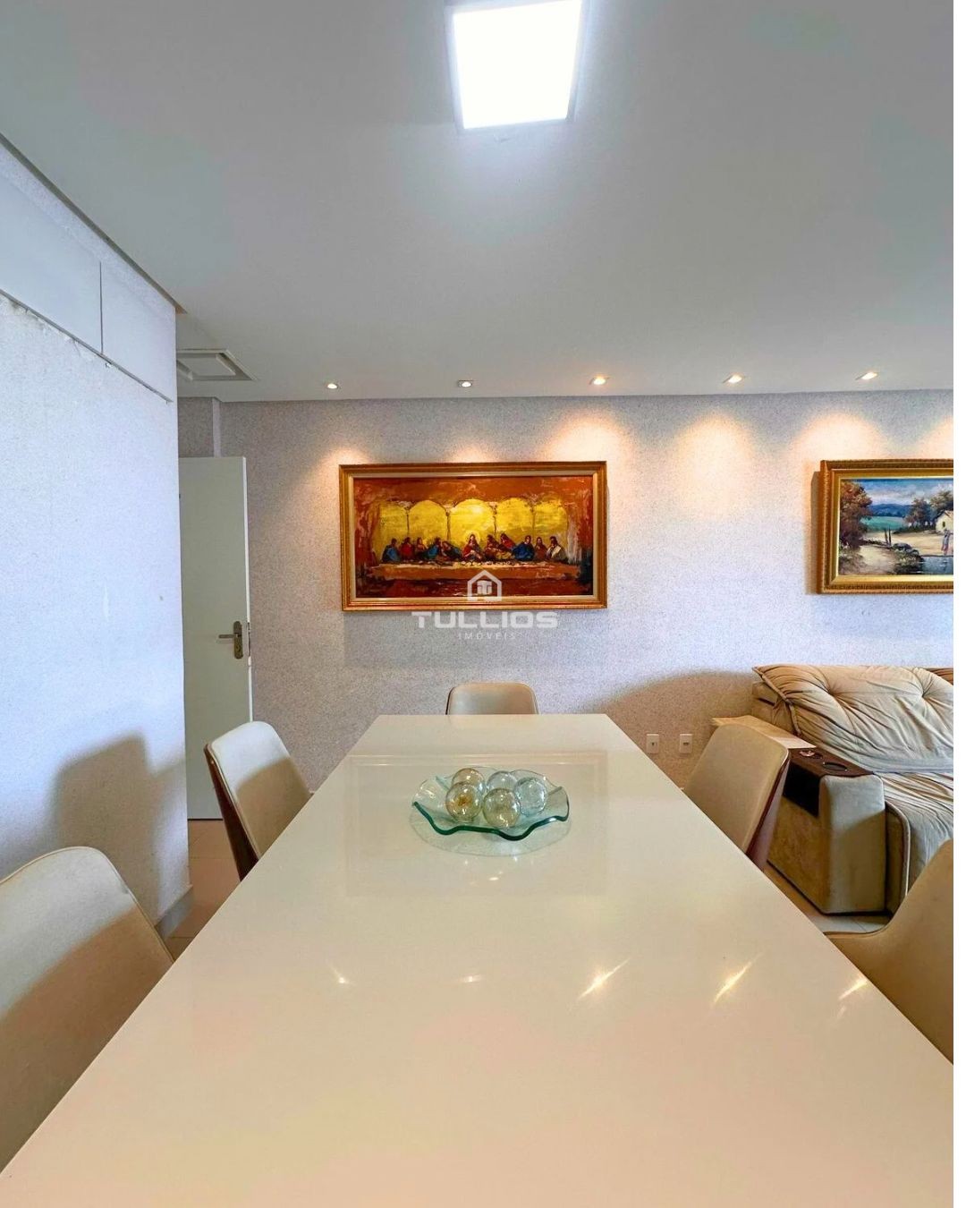 Apartamento de Alto Padrão na Ponta do Farol – Vista Mar Deslumbrante