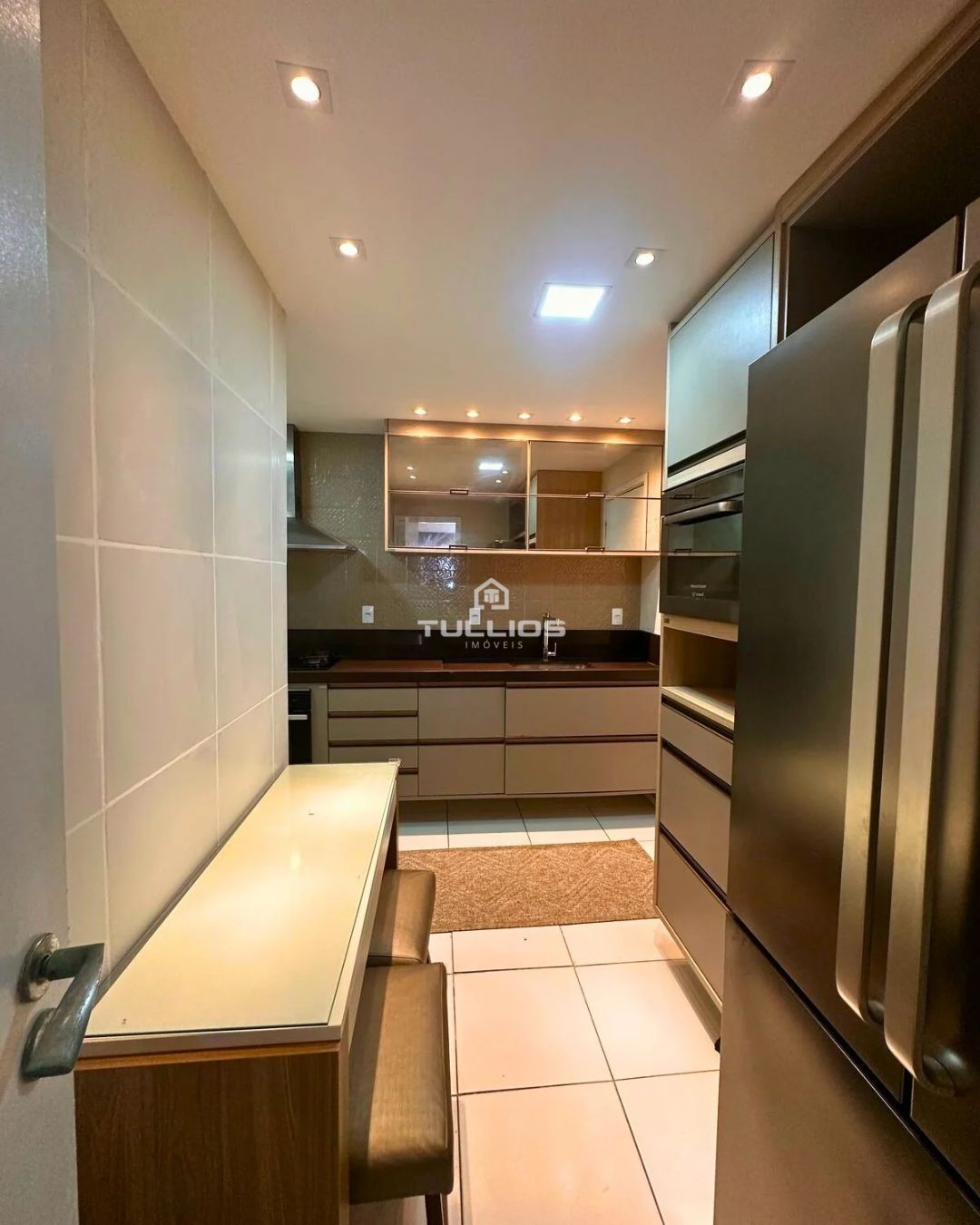 Apartamento de Alto Padrão na Ponta do Farol – Vista Mar Deslumbrante
