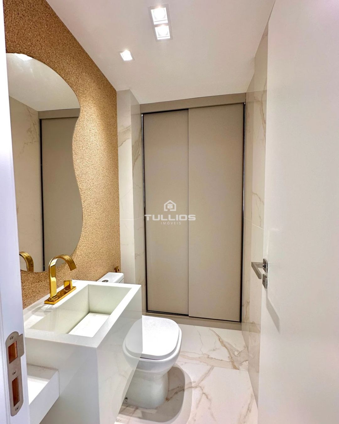 Apartamento para Locação na Ponta D’Areia – Vista Lagoa