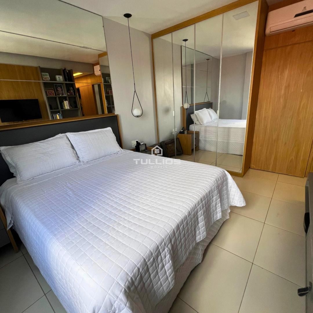 Apartamento à Venda na Península – Elegância e Vista Mar
