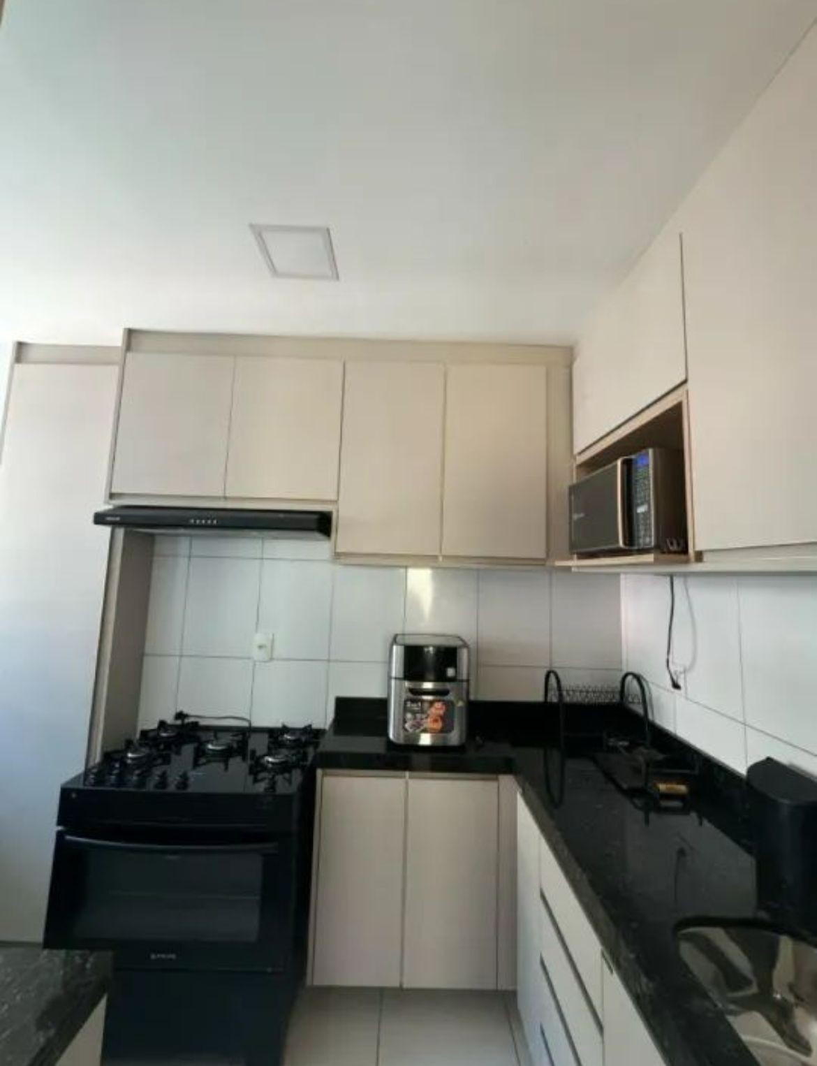 Locacao península 