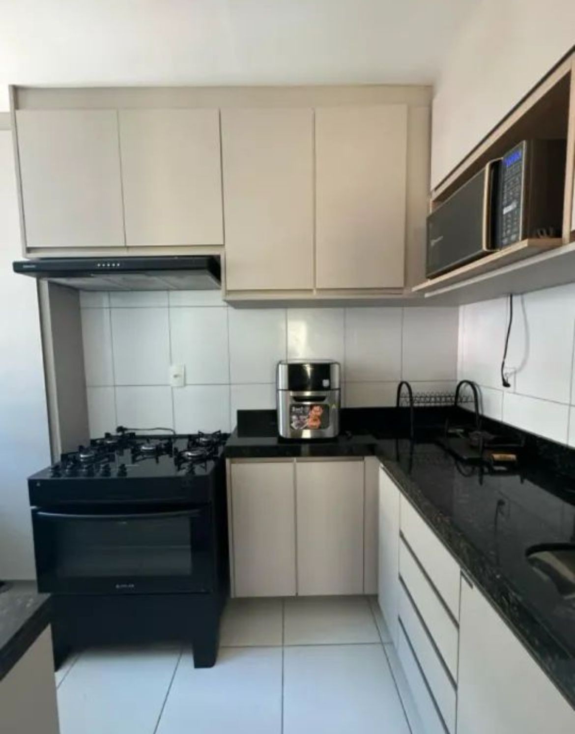 Locacao península 