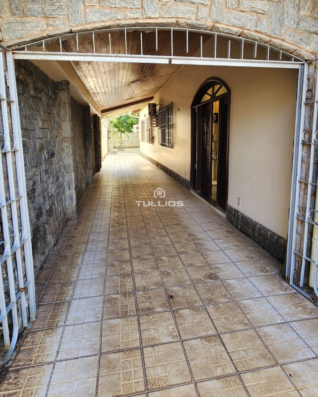 Casa 04 suítes para Venda no bairro Vinhais  em São Luís
