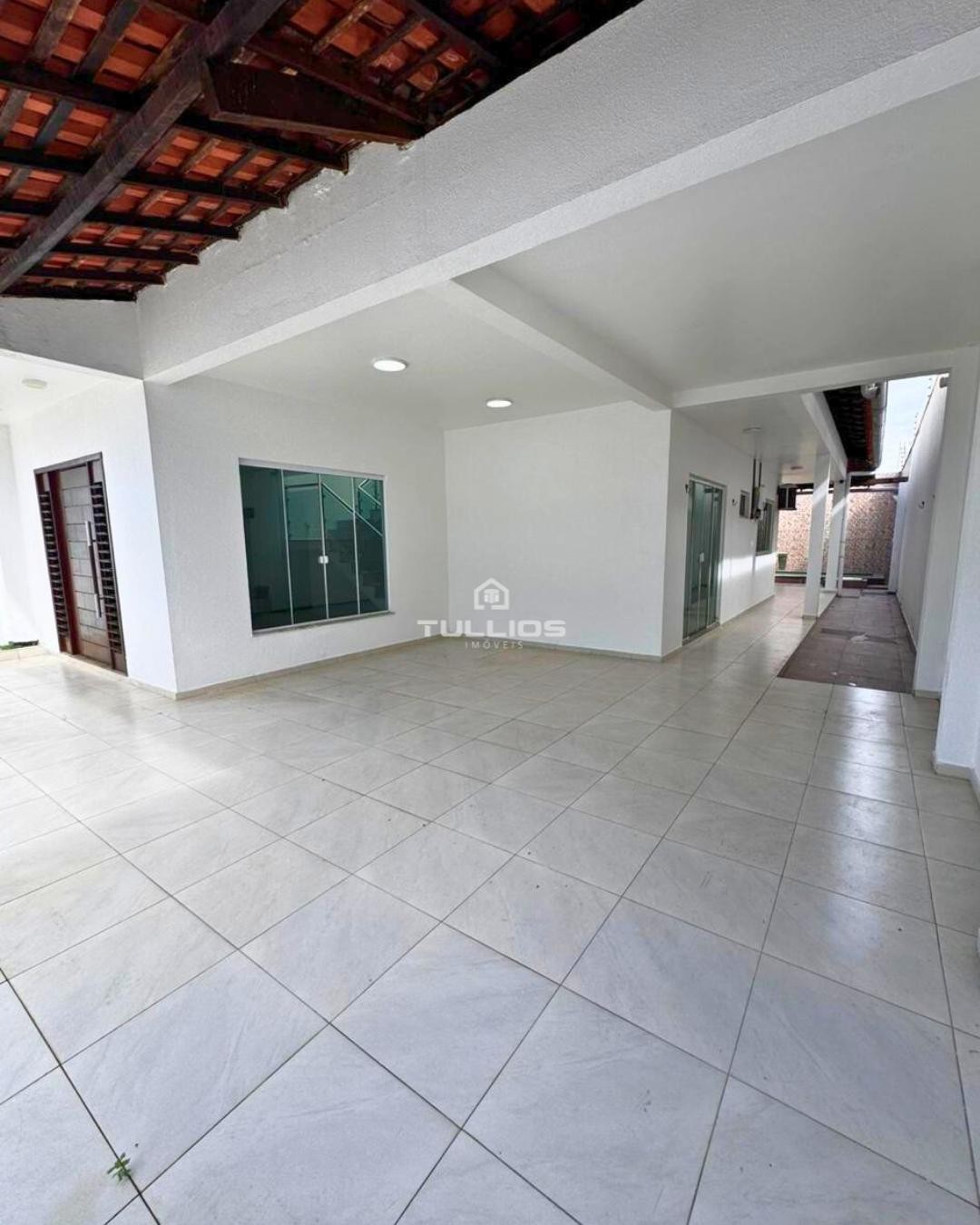  Casa à venda no Vinhais – Estilo, segurança e lazer em um só lugar!