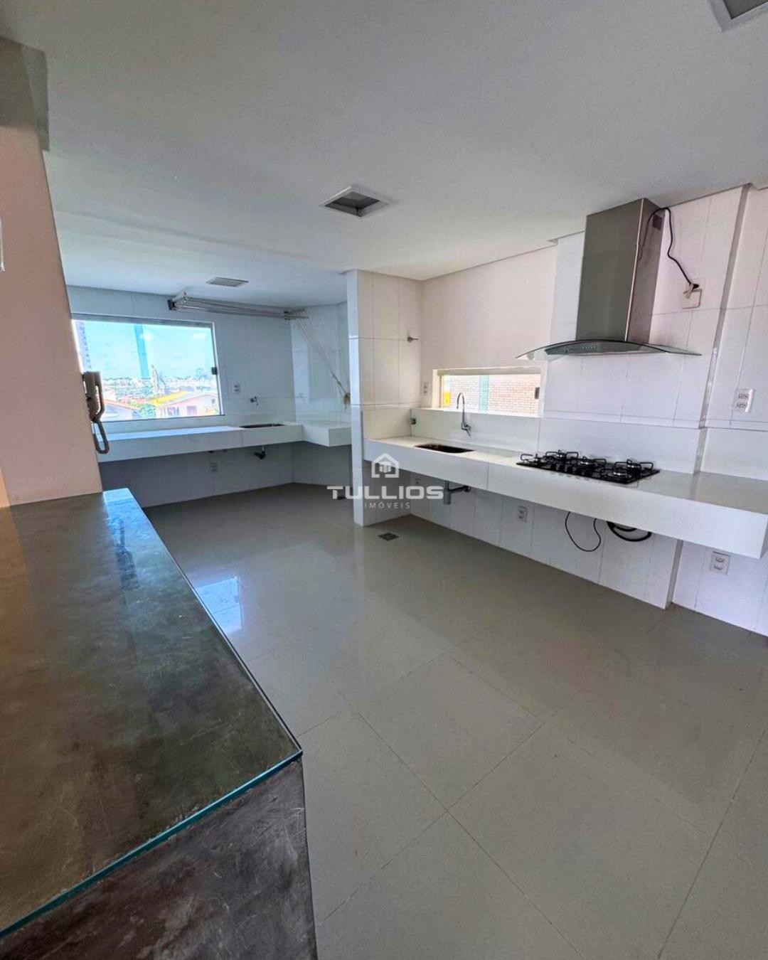 Sofisticação e conforto no Calhau – Apartamento à venda