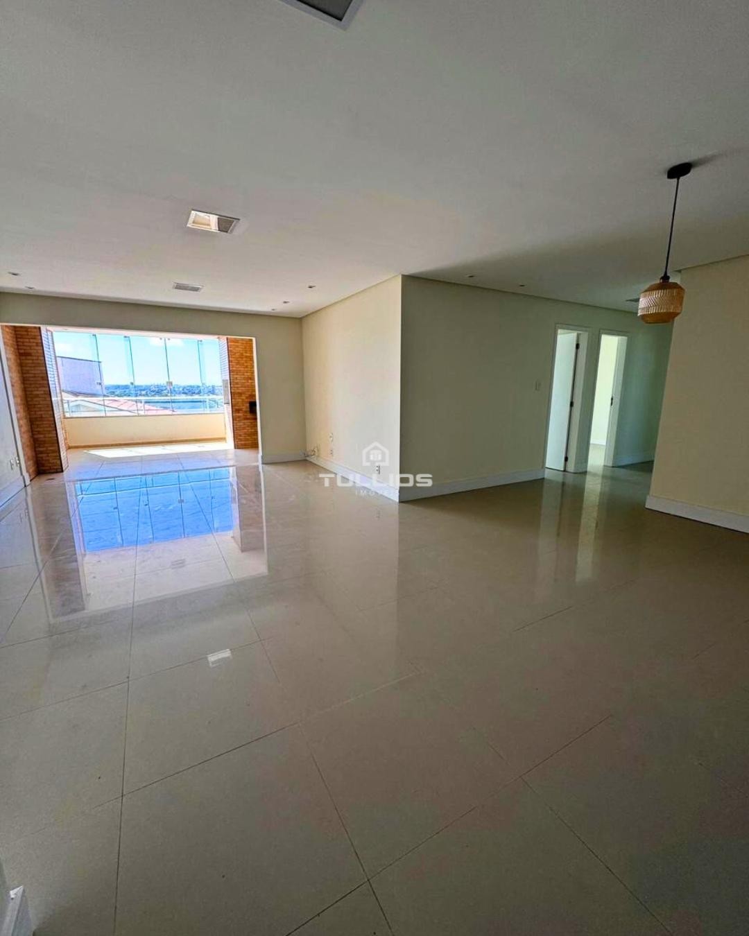 Sofisticação e conforto no Calhau – Apartamento à venda