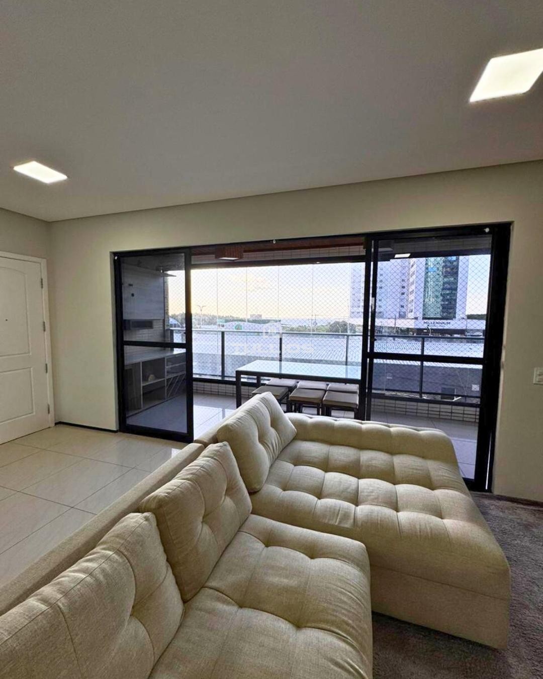 Apartamento à venda no Renascença – Espaço, conforto e uma vista que inspira!
