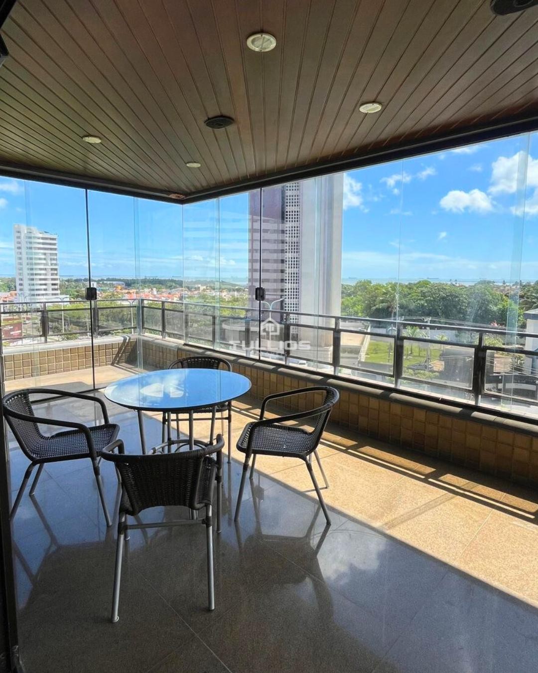 Apartamento à Venda no Olho D’Água – Exclusividade com Vista Mar! 🌅