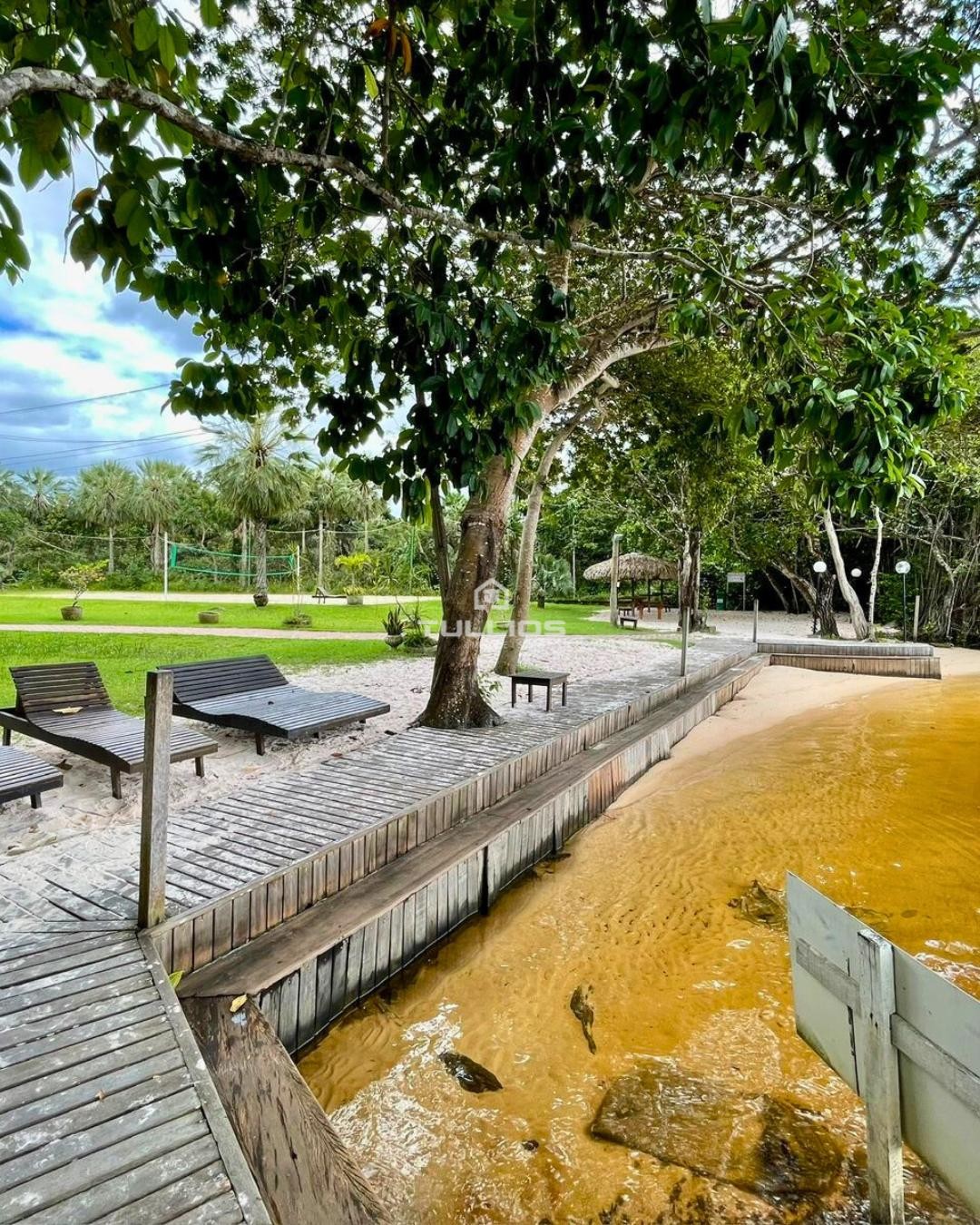 Casa de Alto Padrão à Venda - Barreirinhas/MA