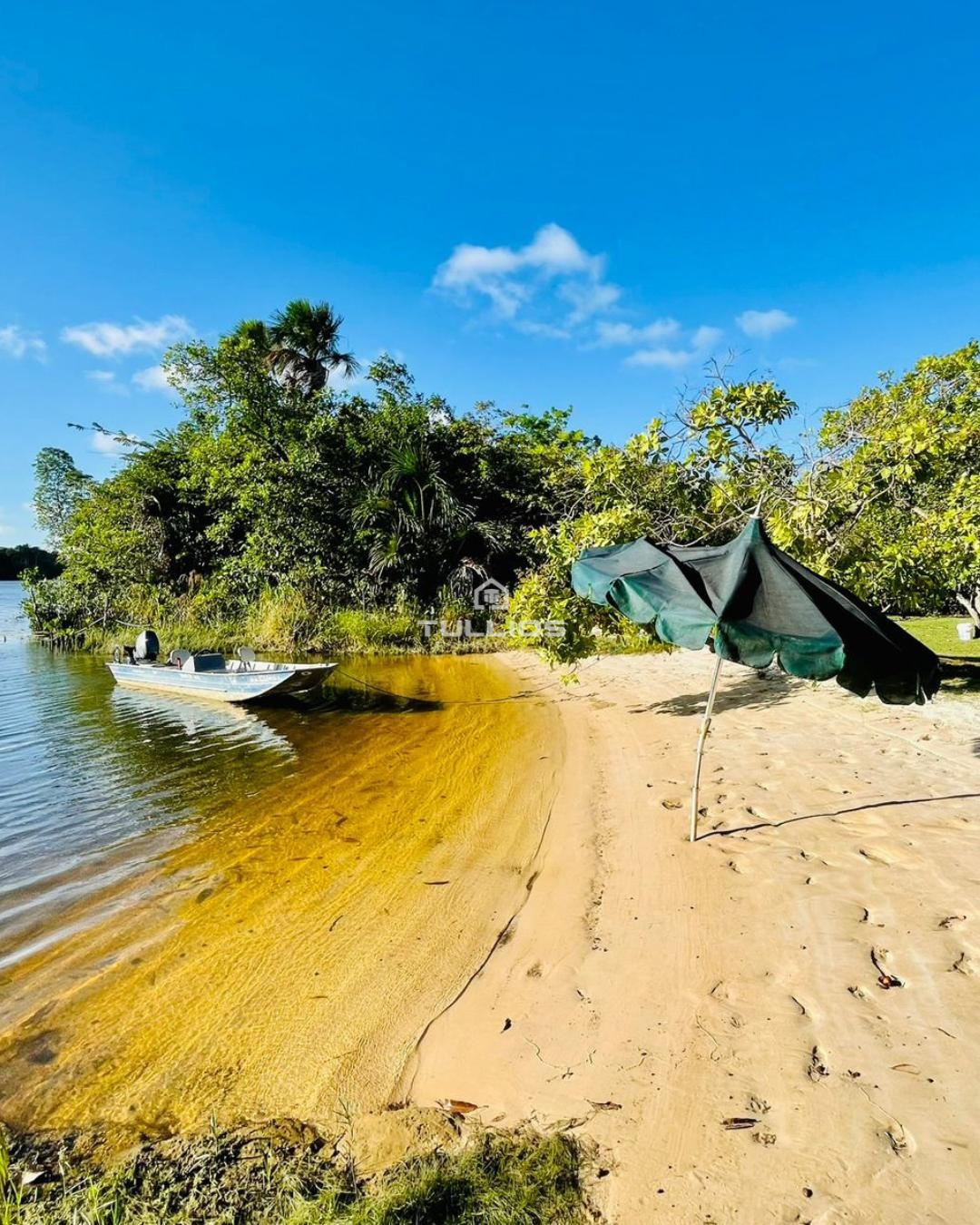 Mansão Beira-Rio à Venda / Barreirinhas (MA), Rio Preguiças