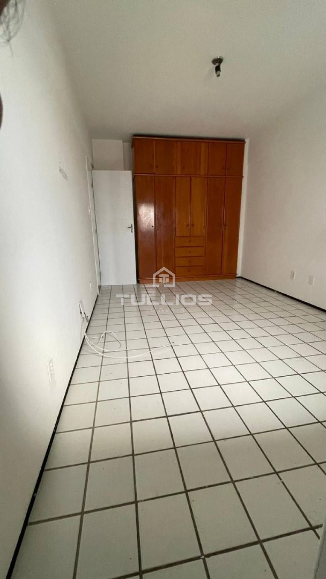 VENDA - Apartamento na Ponta D´Areia