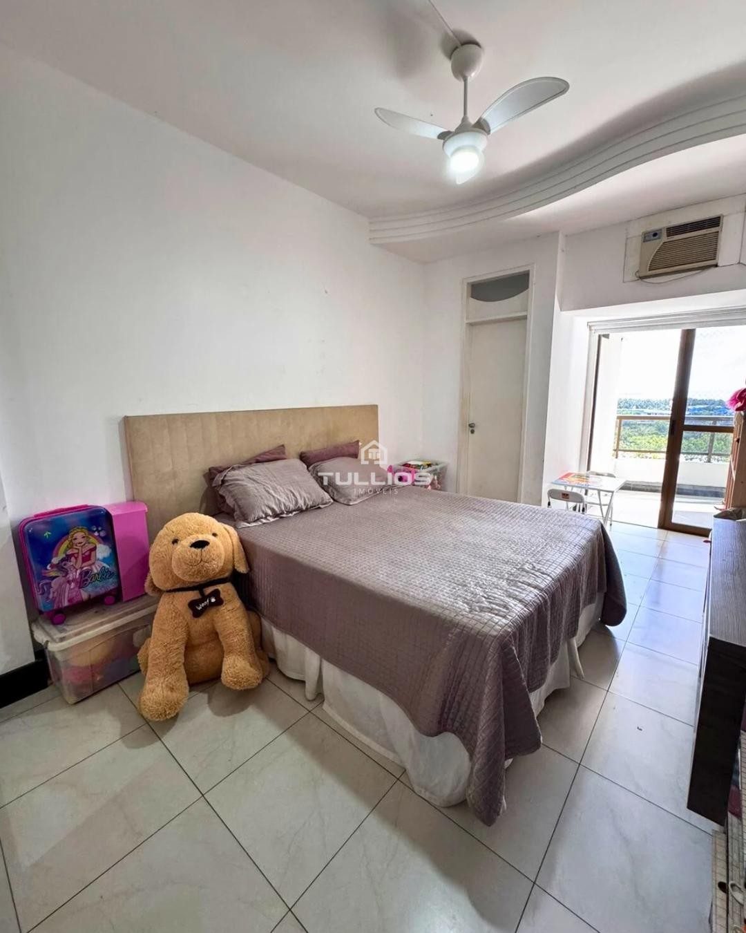 Exclusividade, espaço e vista mar – apartamento à venda no Renascença