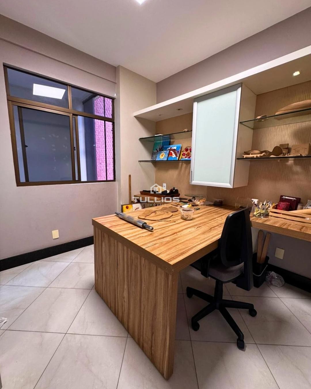 Exclusividade, espaço e vista mar – apartamento à venda no Renascença