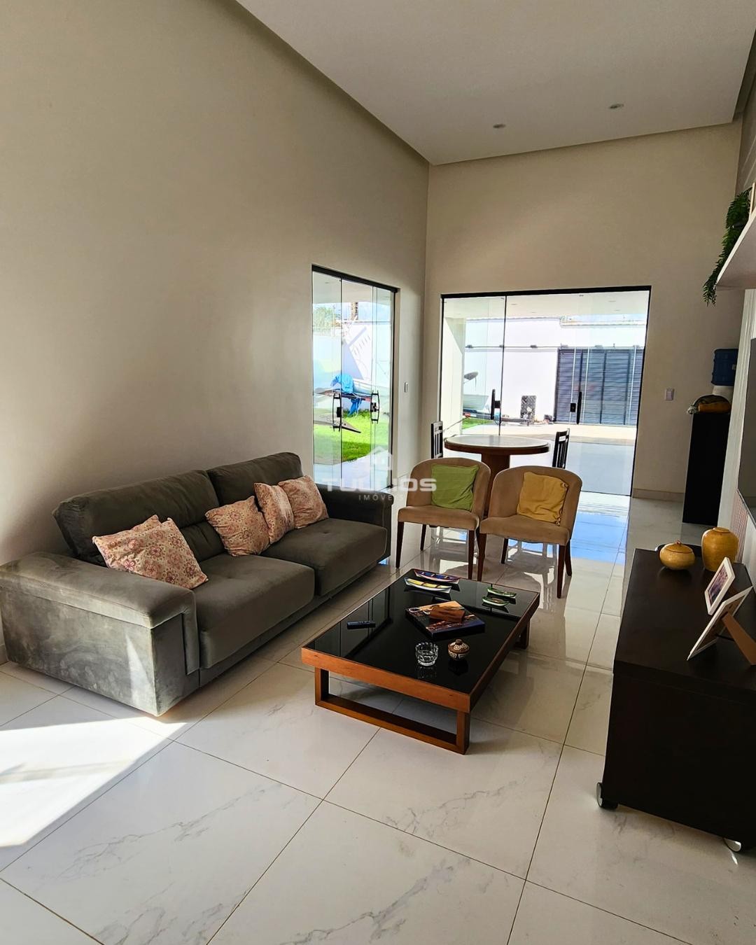 Casa Térrea no Araçagi – Lado Praia