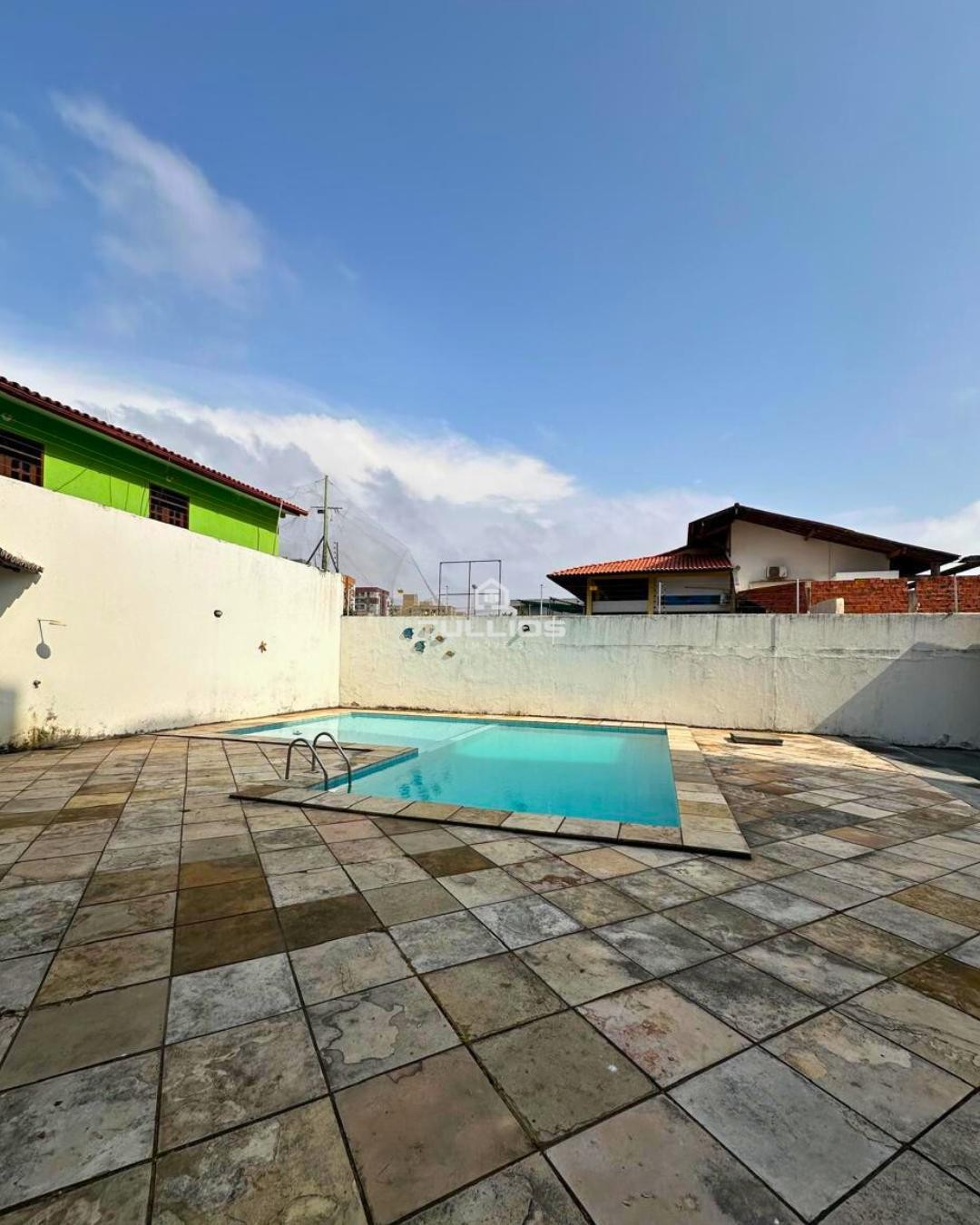 Apartamento à Venda no Calhau!