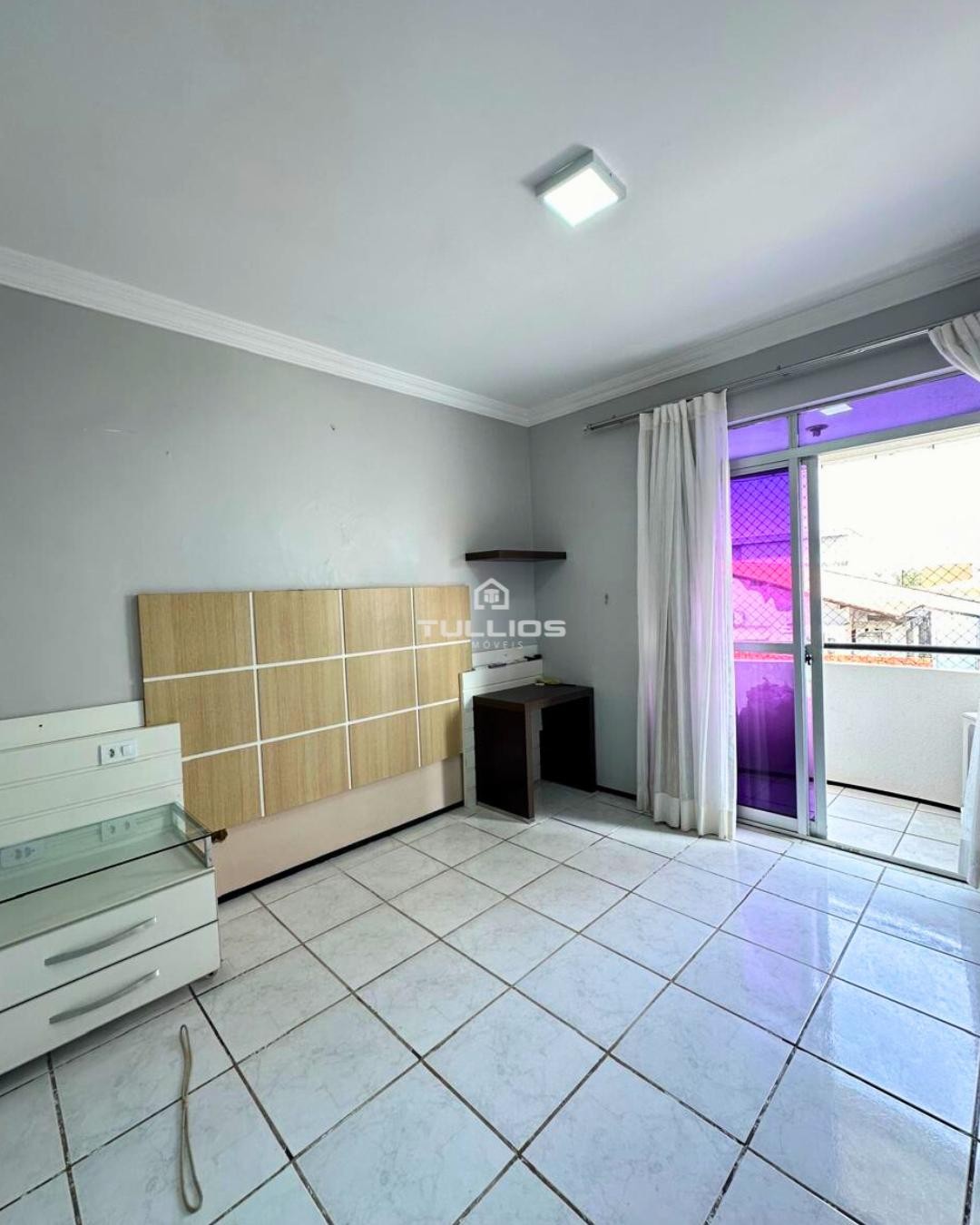 Apartamento à Venda no Calhau!