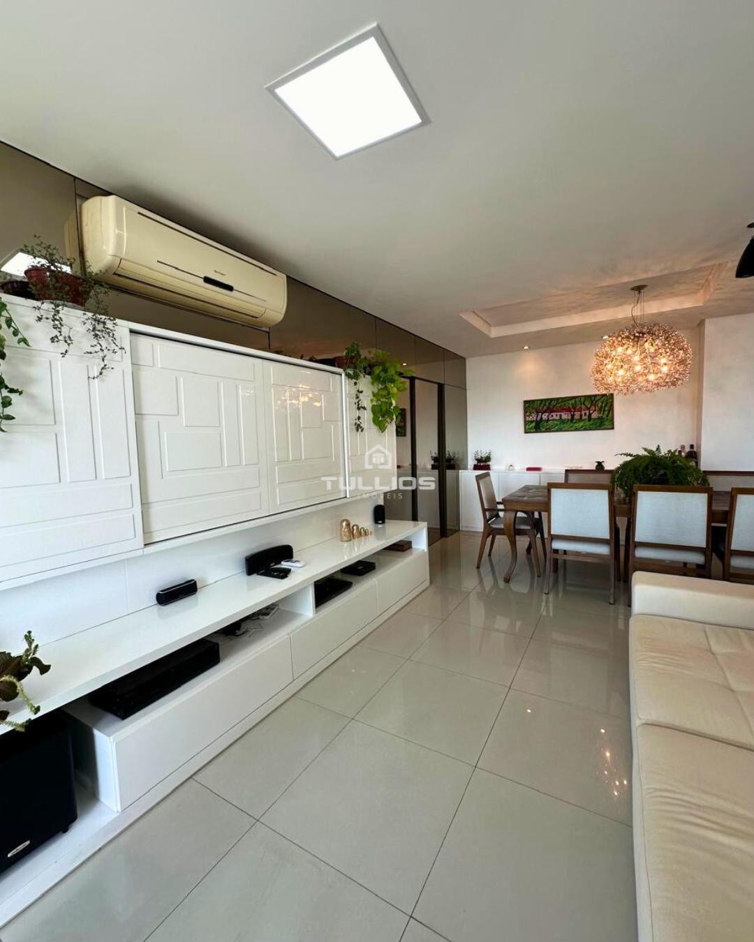 Jardim Renascença -Apartamento alto padrão, com vista para o mar e excelente localização!