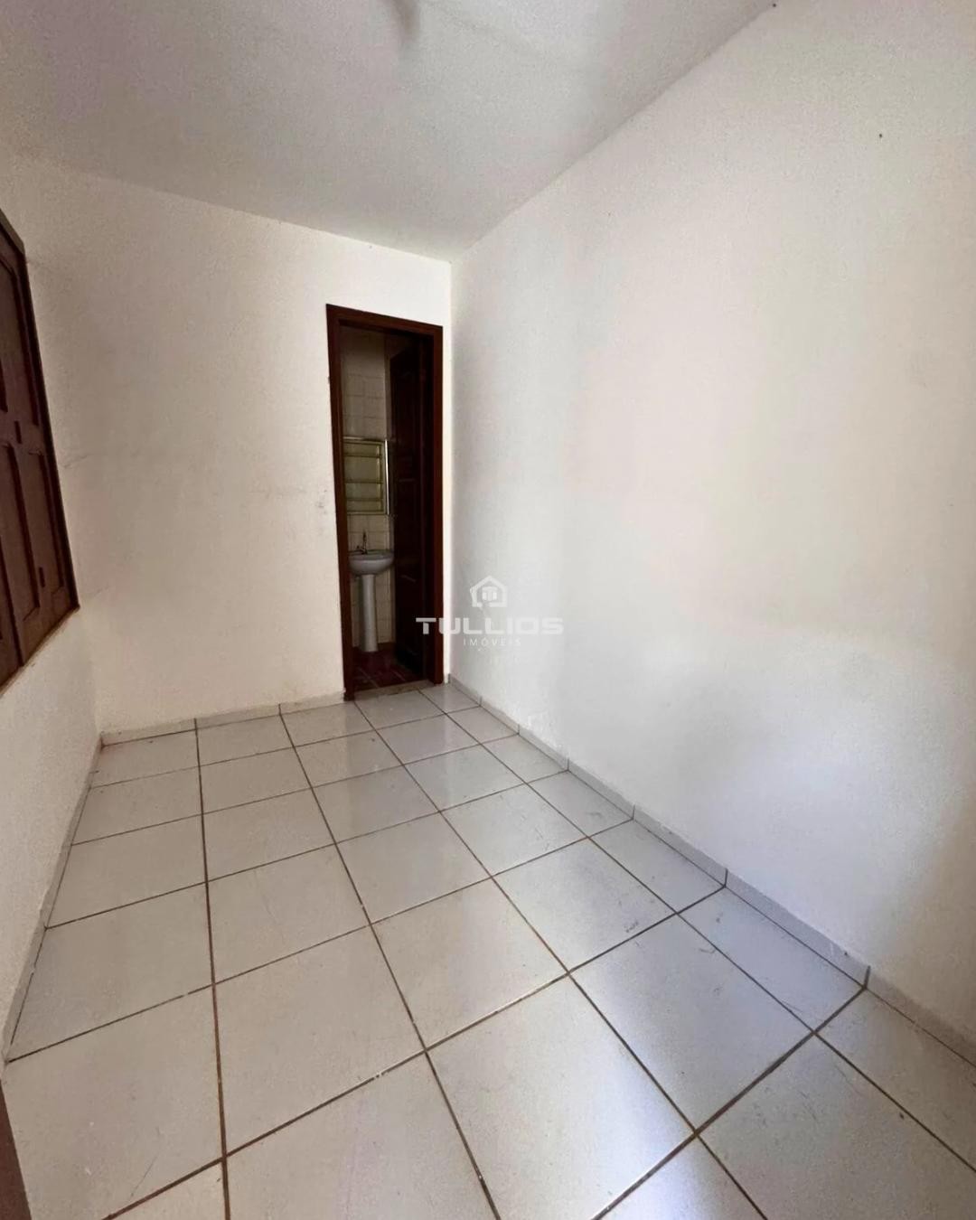 Casa duplex à venda no Olho D’Água – Ampla, funcional e com lazer completo!