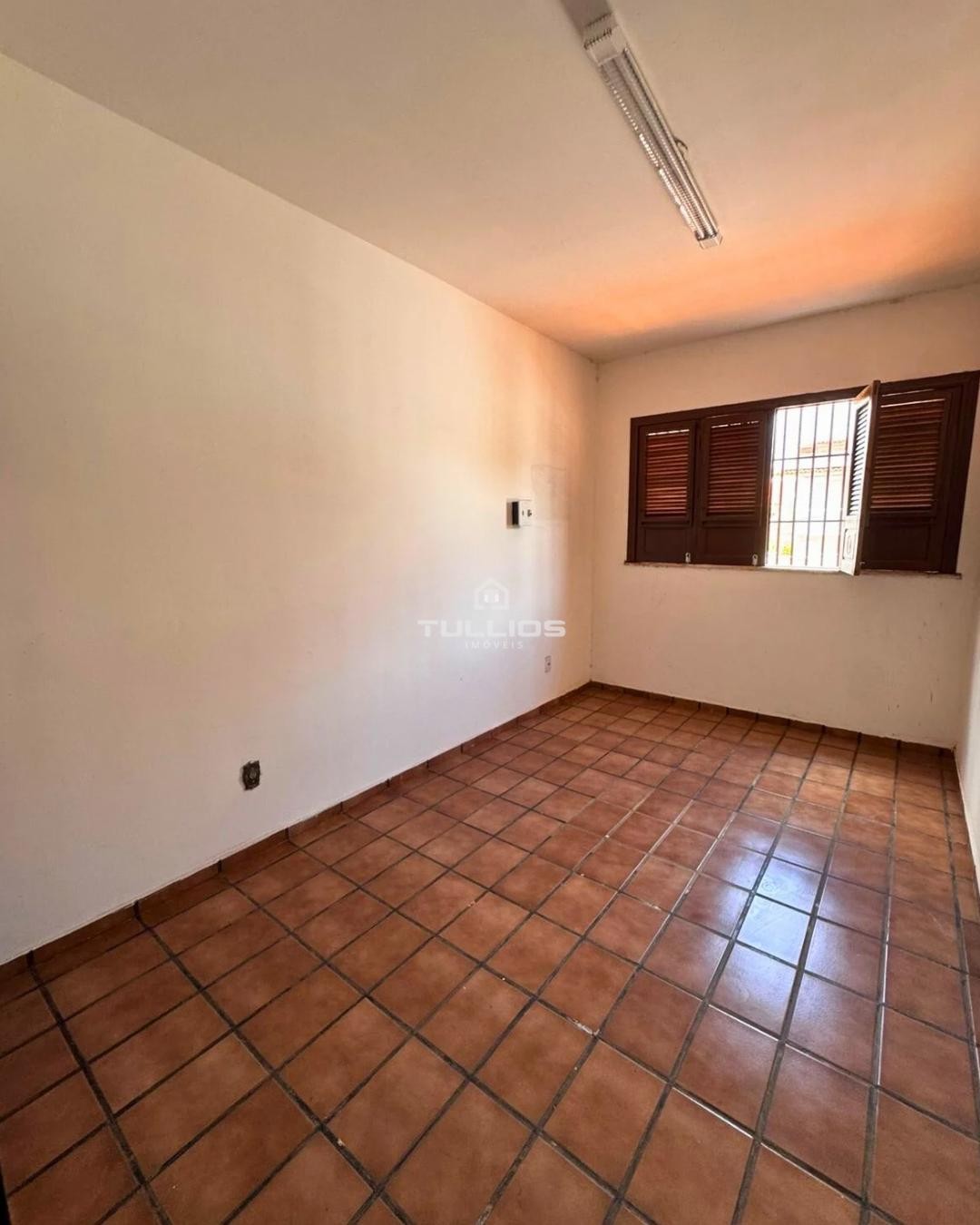 Casa duplex à venda no Olho D’Água – Ampla, funcional e com lazer completo!