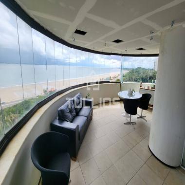 Apartamento à venda com 4 Suítes na Ponta do Farol