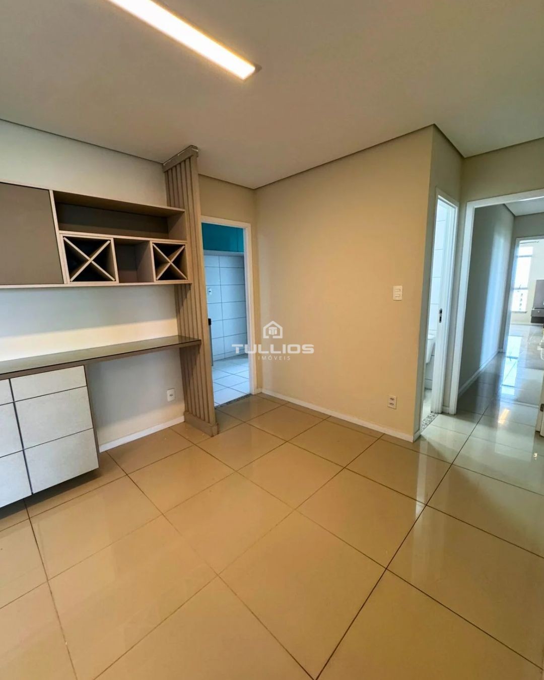APARTAMENTO À VENDA NO RENASCENÇA – FRENTE MAR
