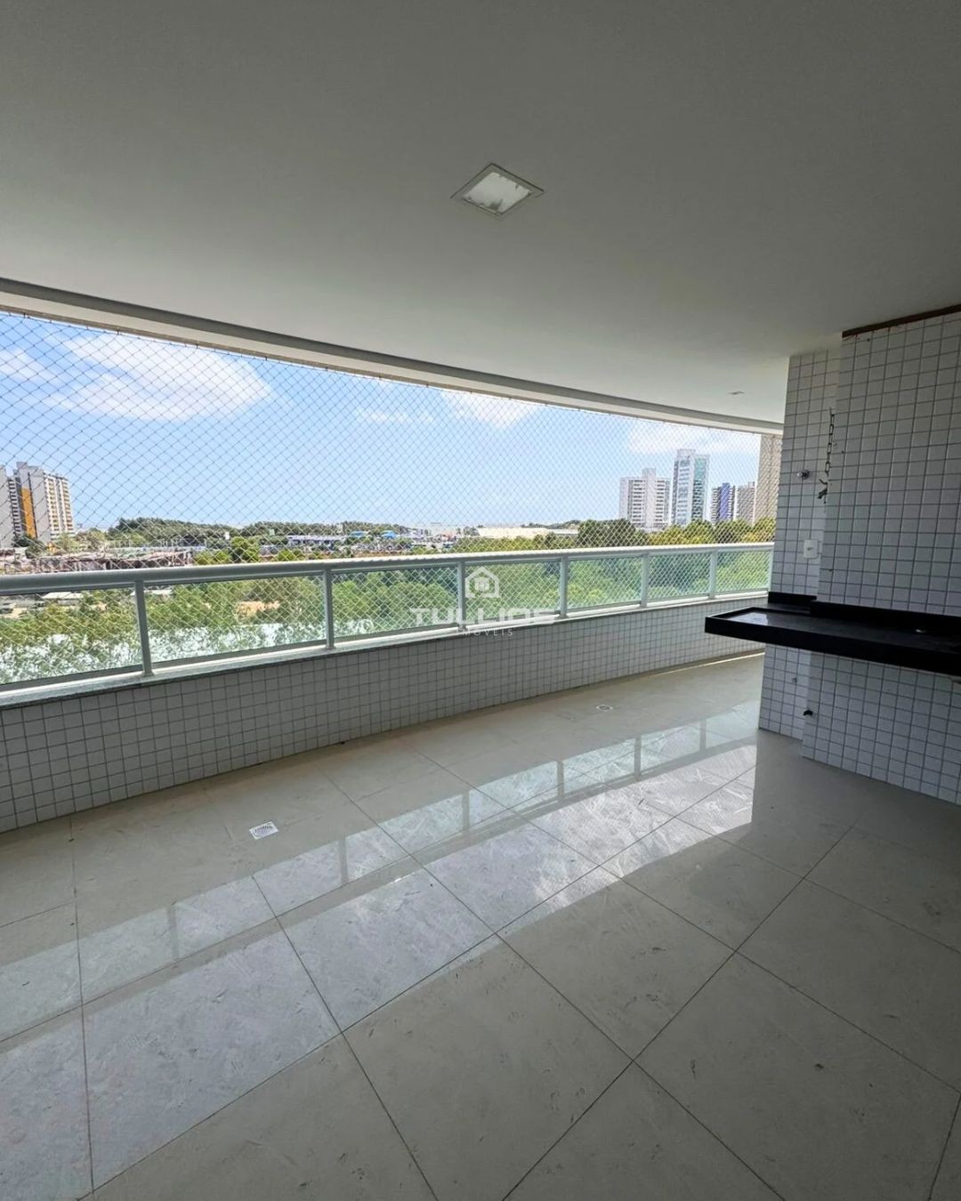 RENASCENÇA – APARTAMENTO EXCLUSIVO COM VISTA MAR ✨
