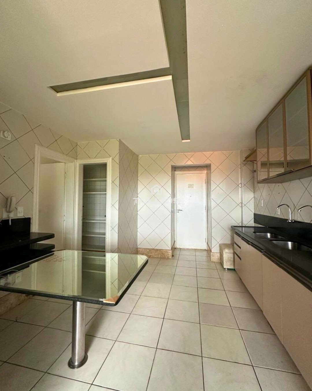 APARTAMENTO À VENDA – SÃO FRANCISCO