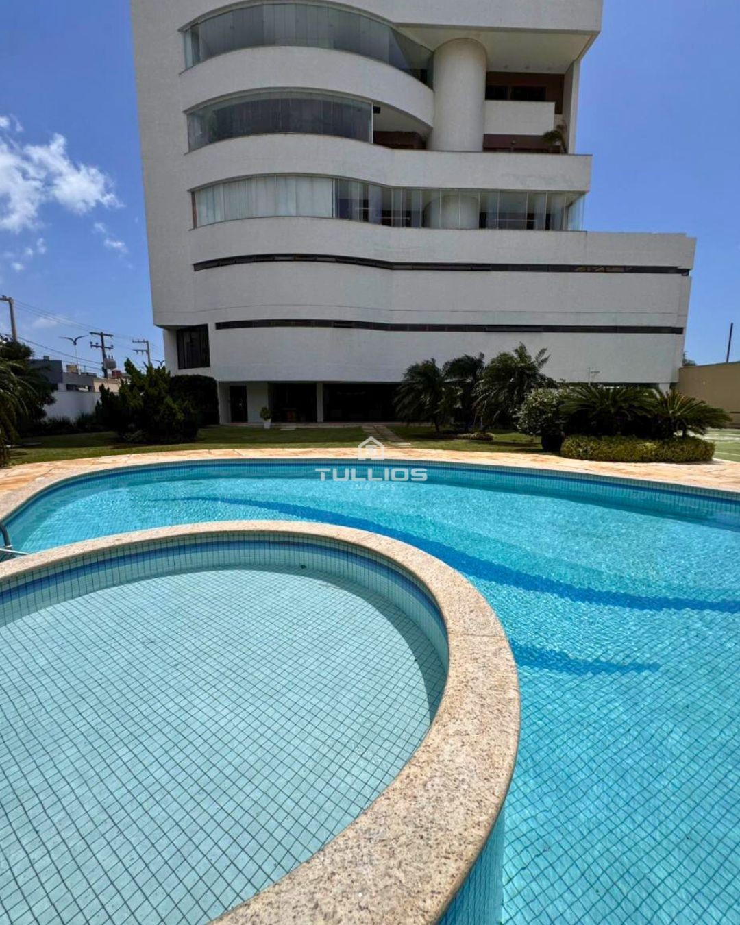 Apartamento à Venda – Ponta do Farol | Vista Mar