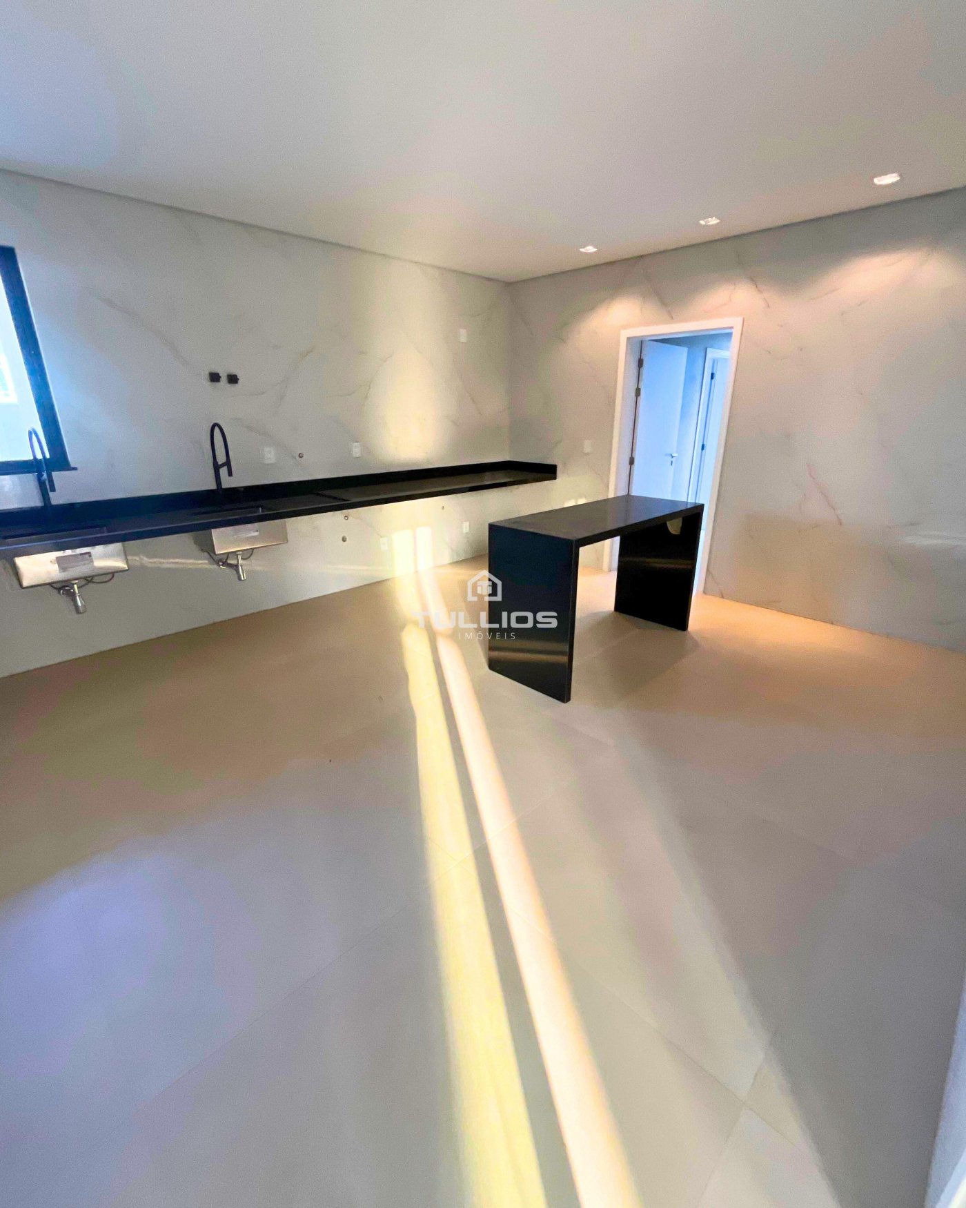 Casa Duplex de Alto Padrão – Alphaville