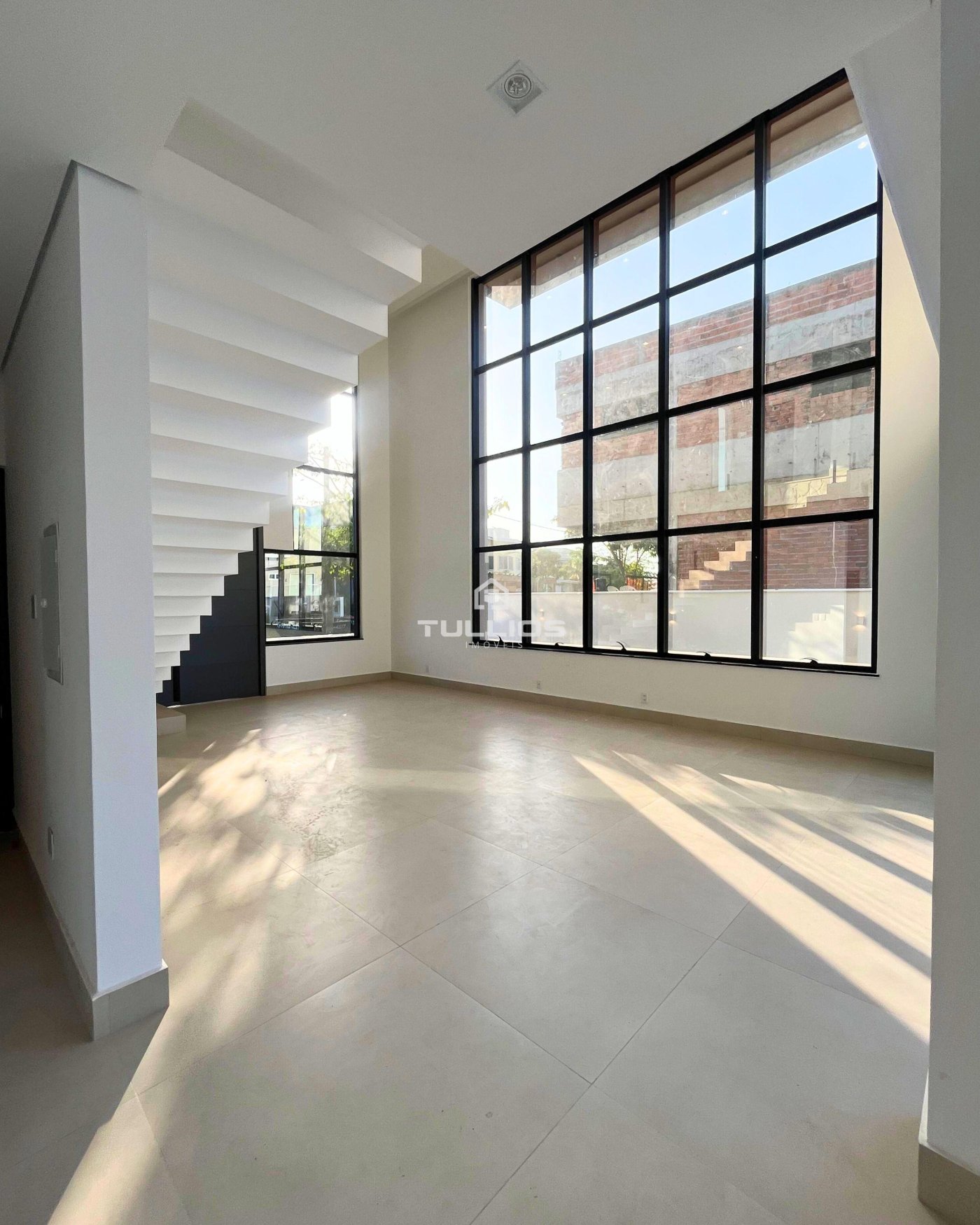 Casa Duplex de Alto Padrão – Alphaville