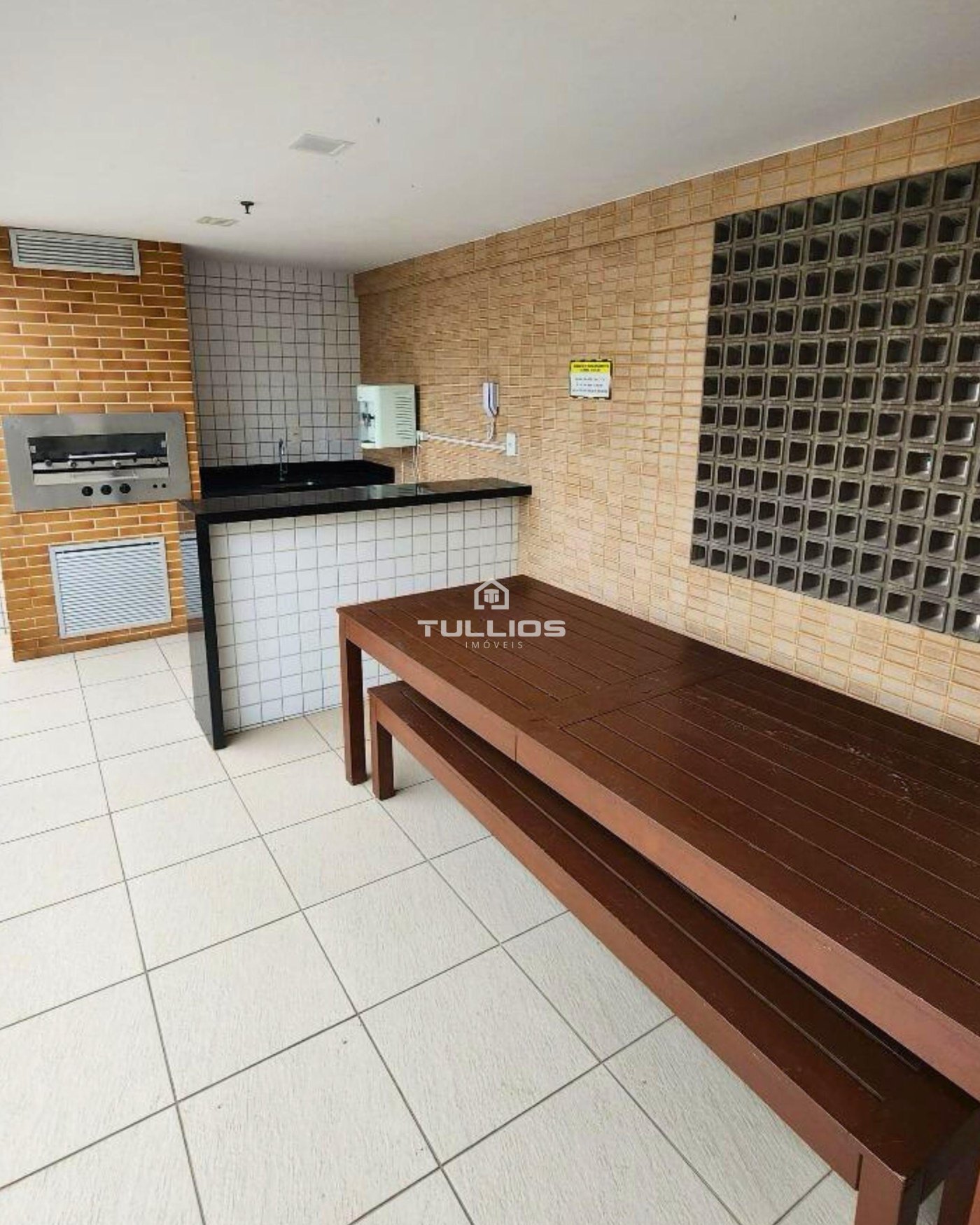 Apartamento à Venda na Península – Vista Mar