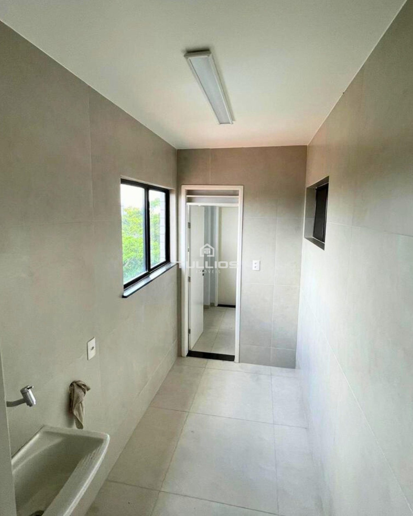 Amplo apartamento à venda no Jardim Renascença! 