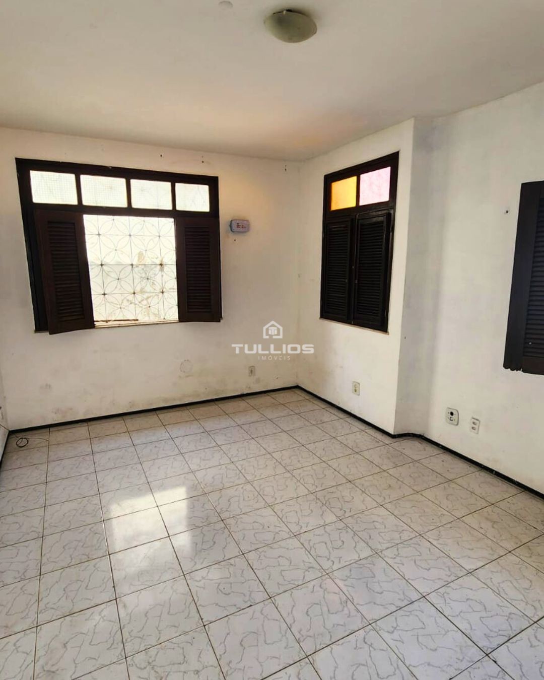 Casa Ampla e Aconchegante no São Francisco – Conjunto Basa