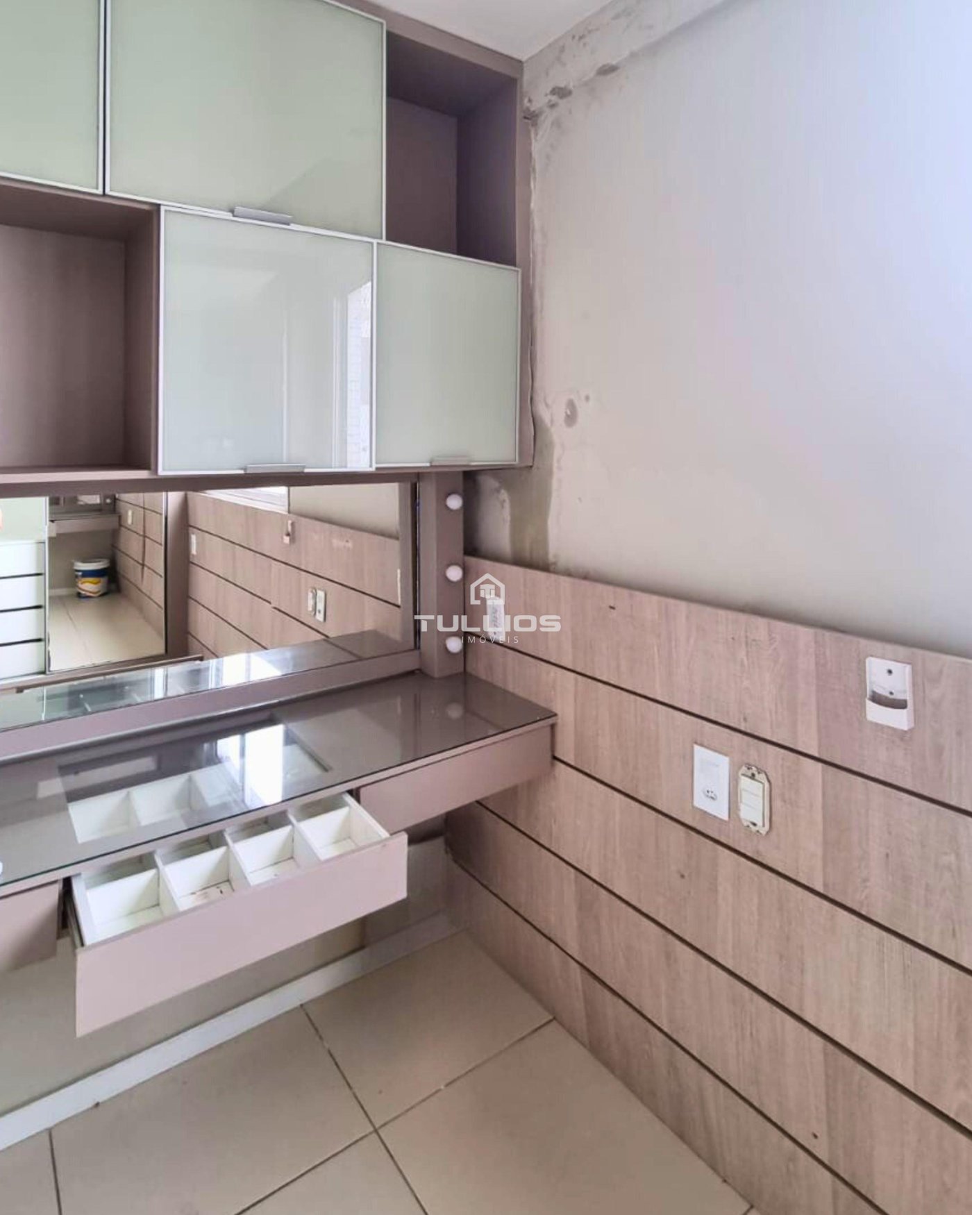 Seu apartamento ao lado do Shopping da Ilha!