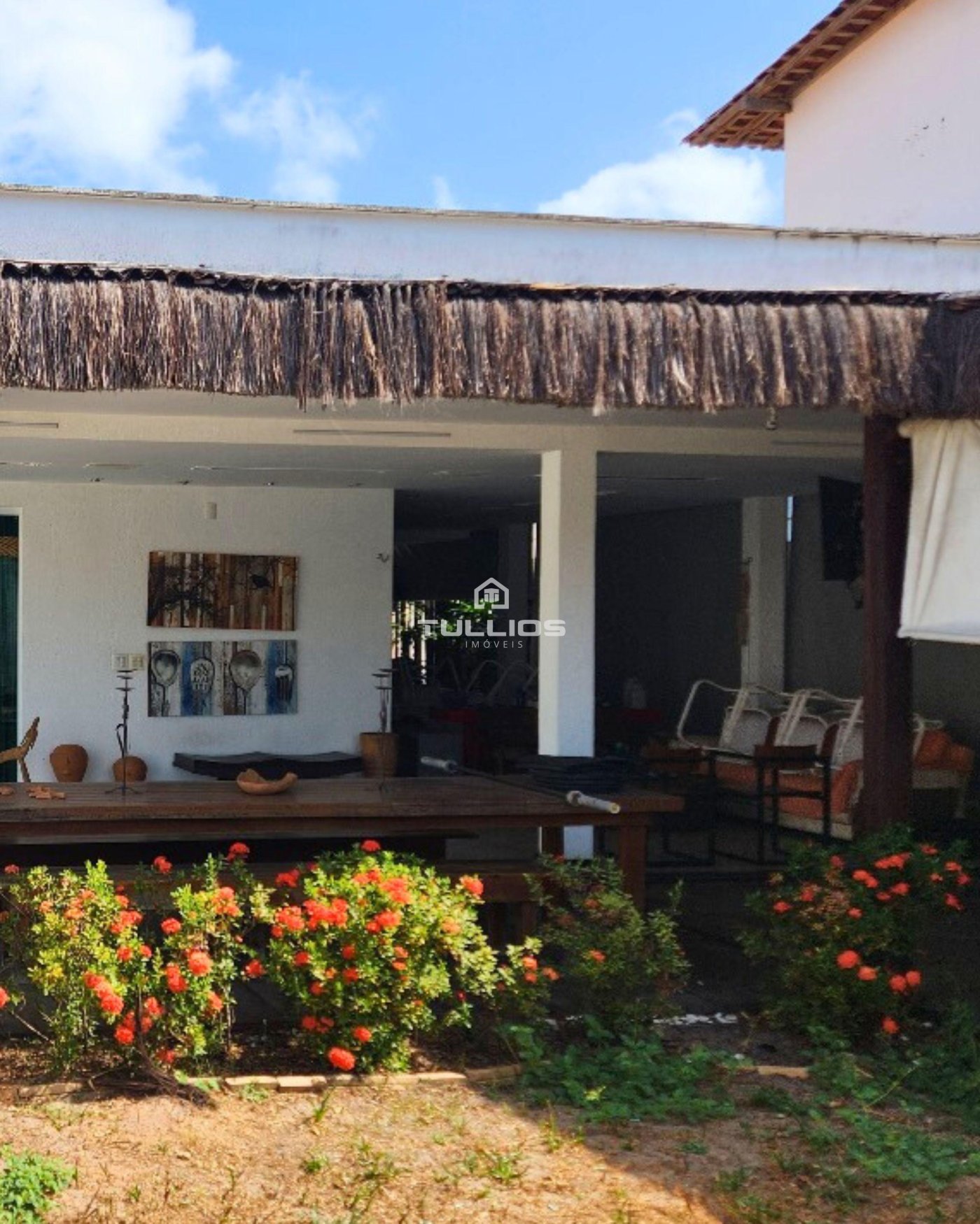Casa à Venda – Olho D’Água