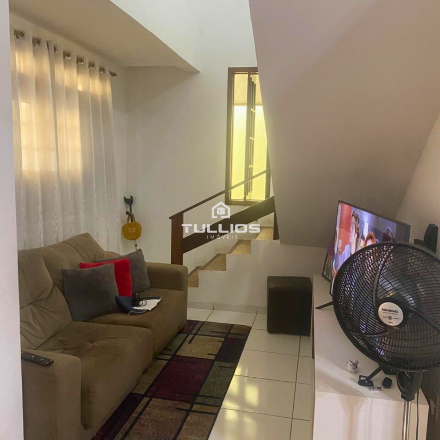 Venda - Casa com 4 quartos (1 suíte) no Planalto Vinhais