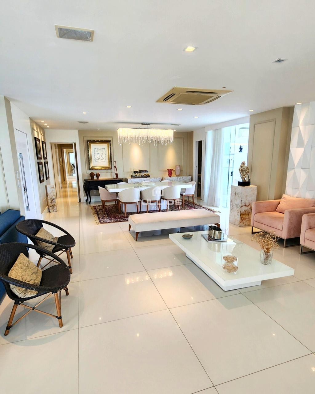 291m² | Vista mar eterna | Alto padrão absoluto