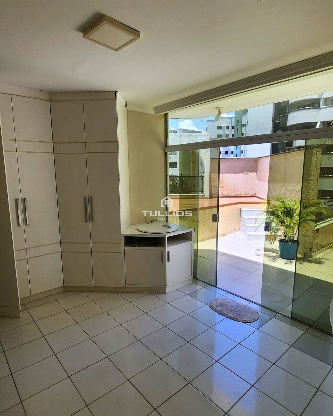 São 192m² muito bem distribuídos, pensados para quem valoriza amplitude!