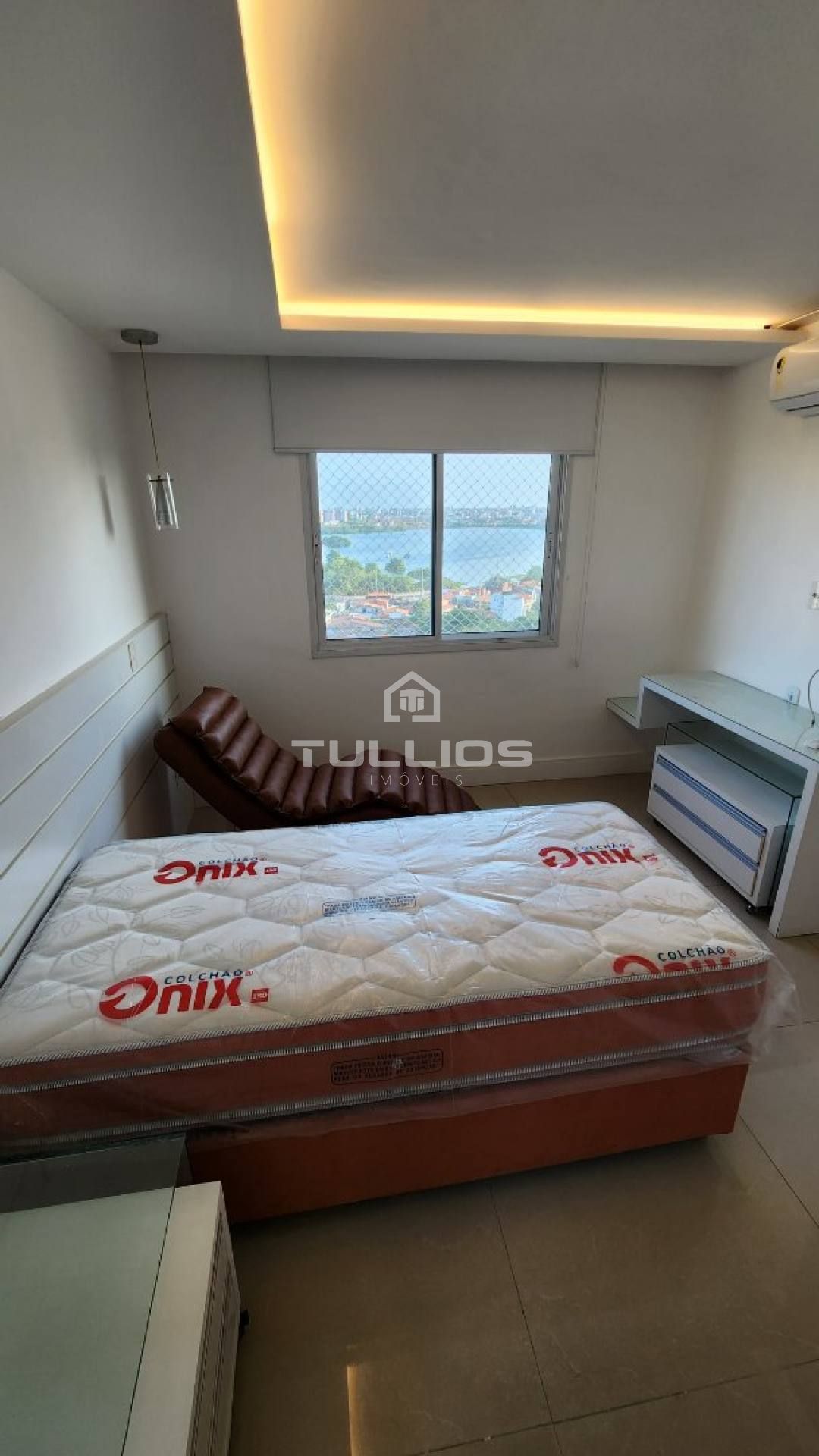 Venda - Apartamento com 3 suítes no Farol da Ilha, Ponta D´Areia
