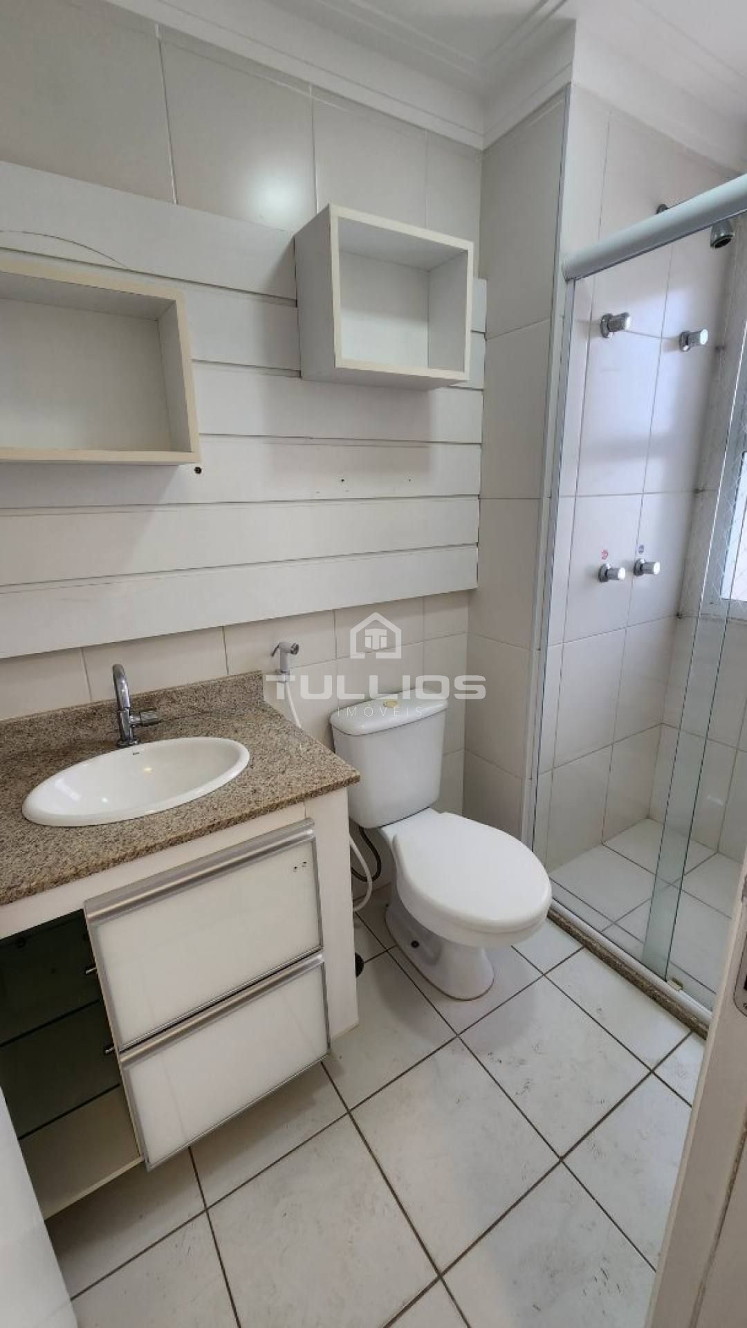 Venda - Apartamento com 3 suítes no Farol da Ilha, Ponta D´Areia