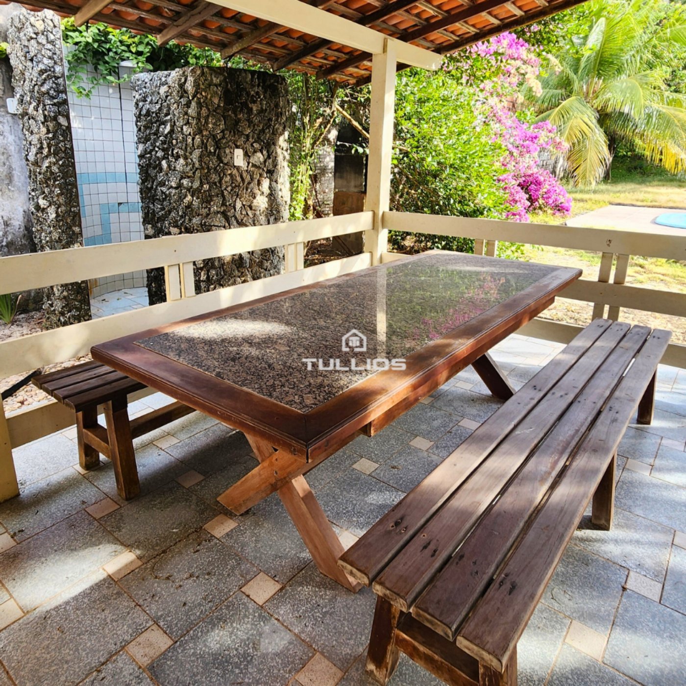 Venda- Casa com 4 quartos na Praia de Panaquatira