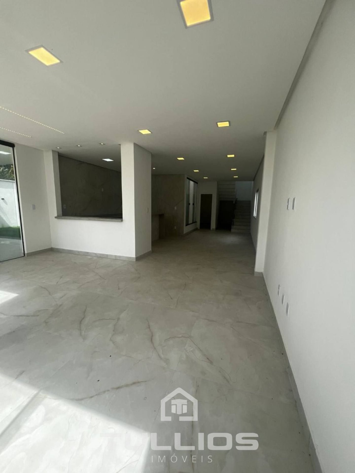 VENDA - Casa Duplex no Araçagy