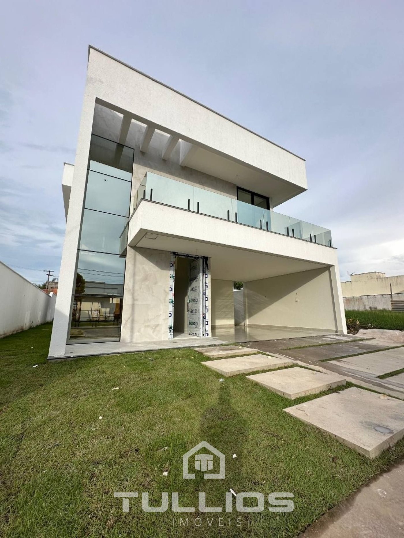 Casa Duplex a Venda no Condomínio Damha Araçagy