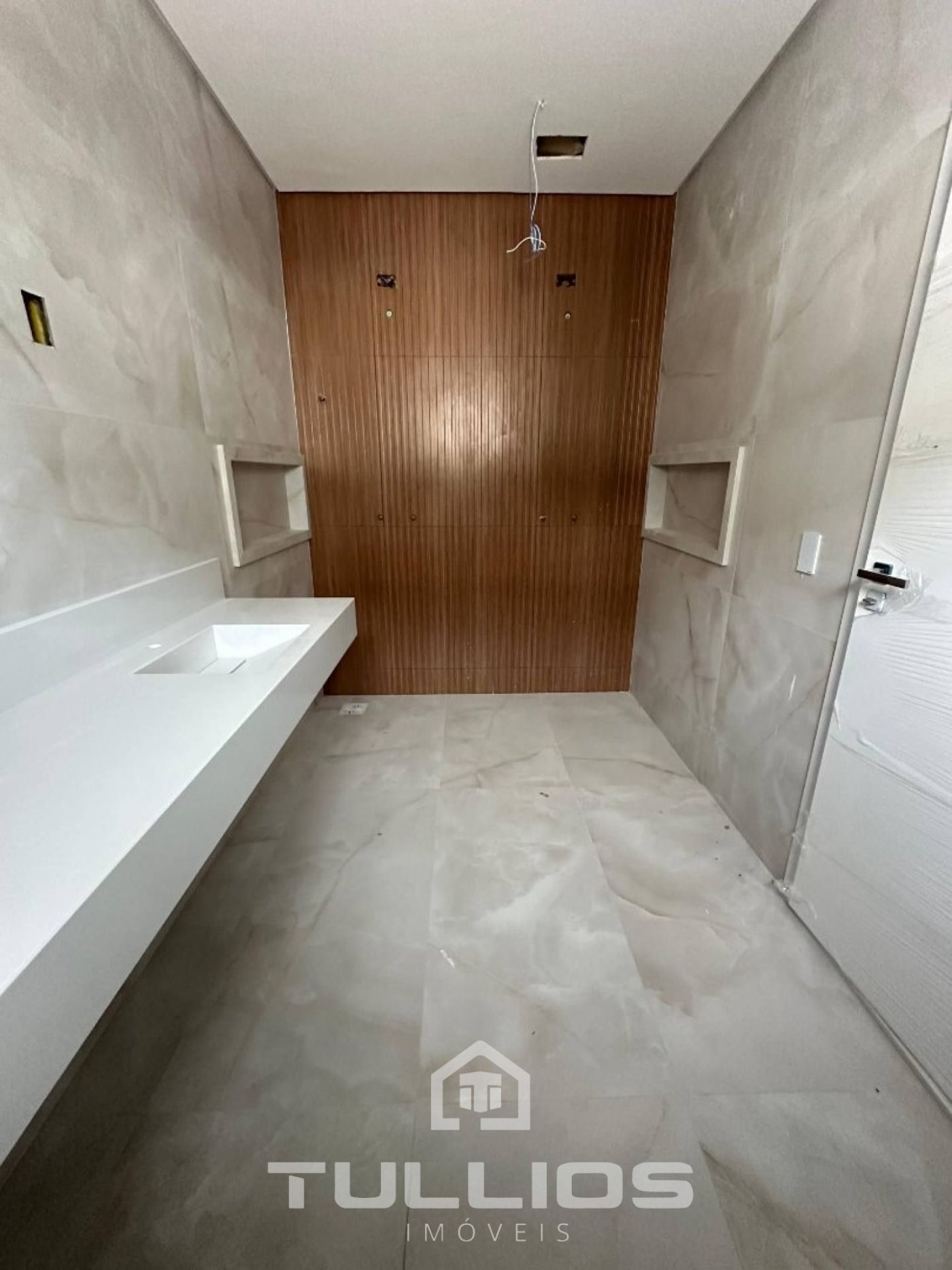 Casa Duplex a Venda no Condomínio Damha Araçagy
