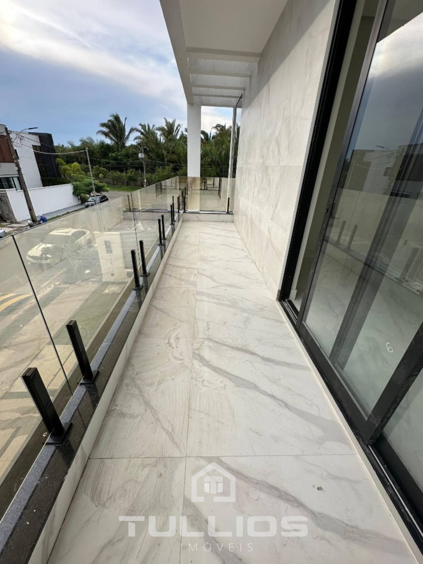 Casa Duplex a Venda no Condomínio Damha Araçagy
